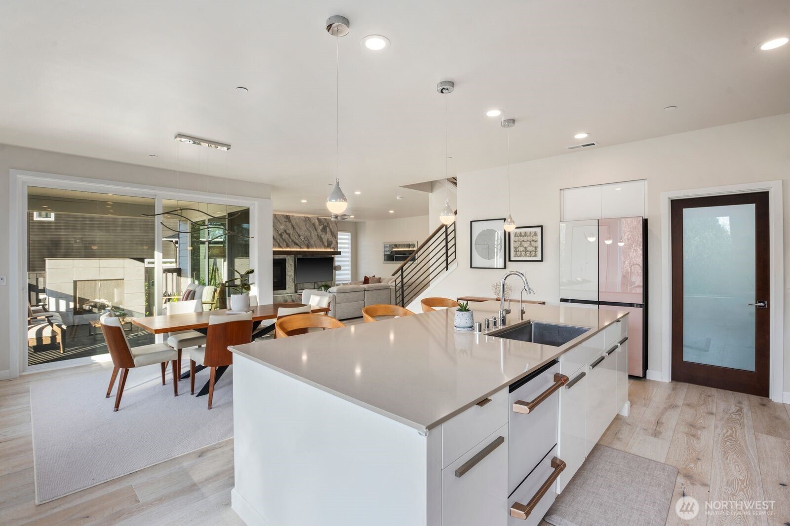 Luxury Lifestyle at Sky Island