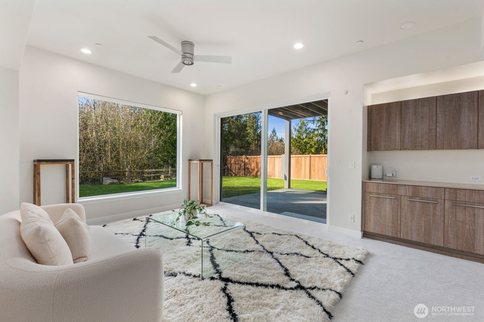 Luxury Lifestyle at Sky Island