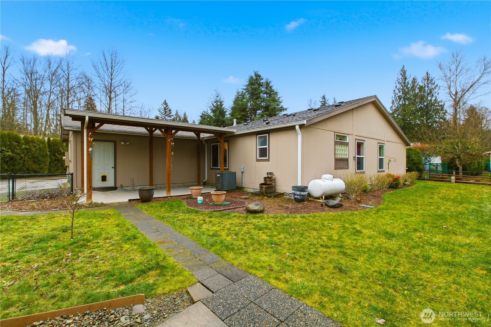 Discover Golden Valley Estates