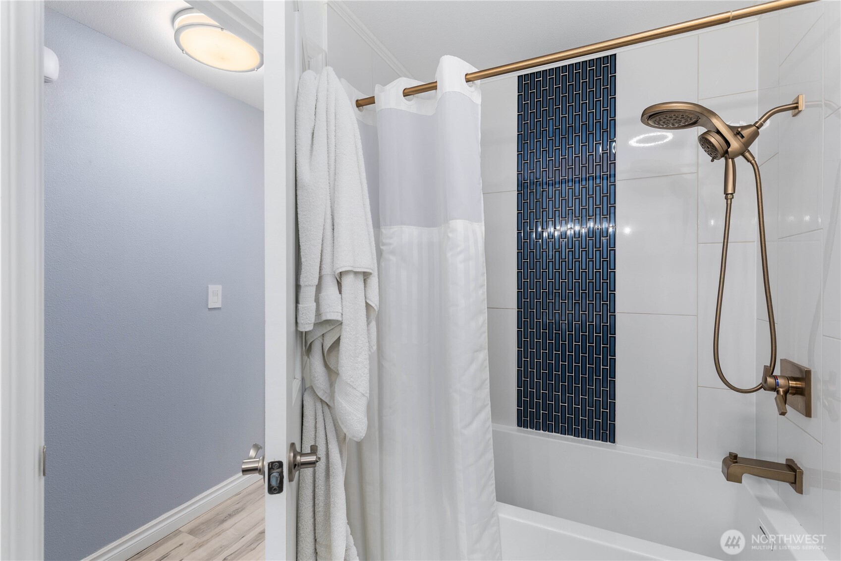 Resort-Style Living at Tapps Island