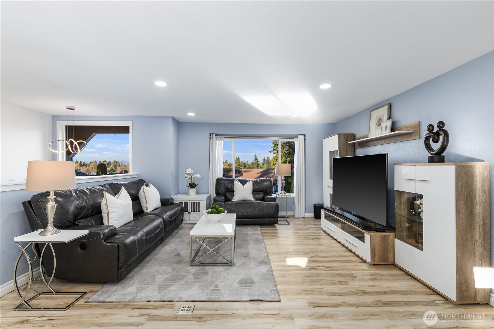 Resort-Style Living at Tapps Island