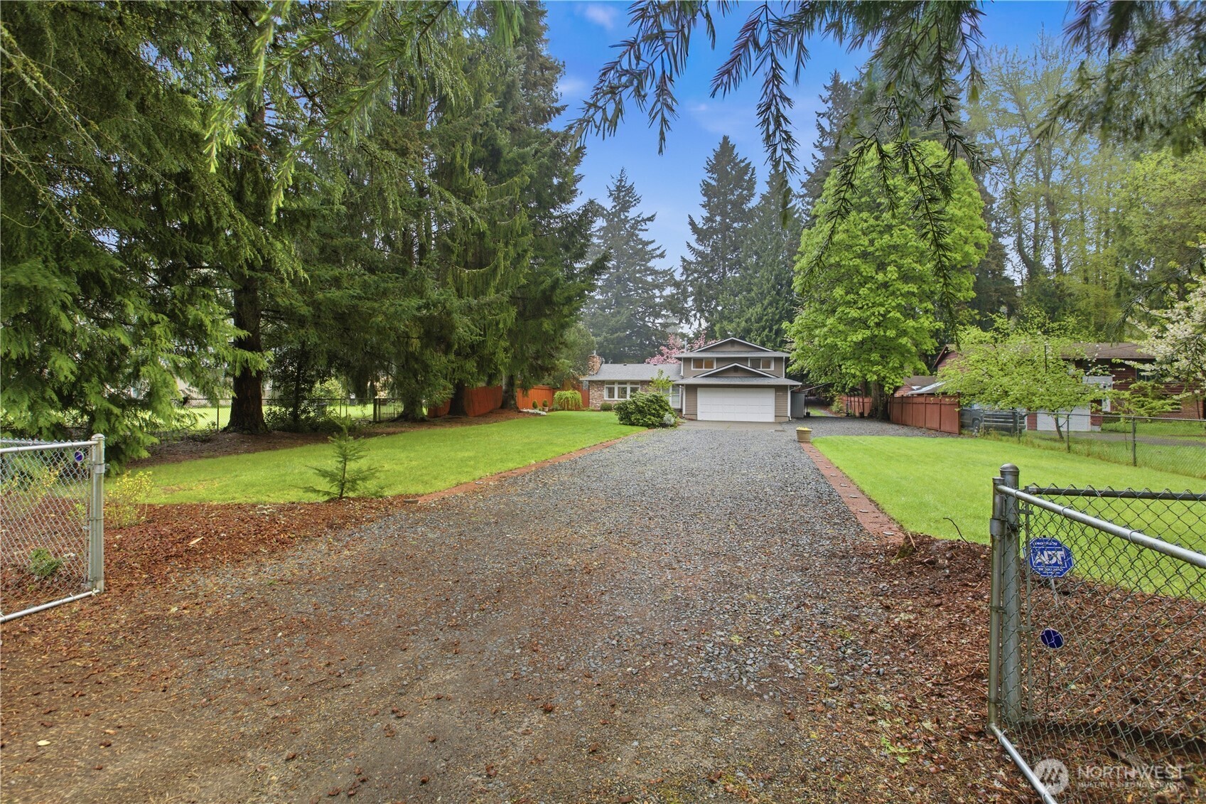 Experience Comfort & Style on ½ Acre in Puyallup