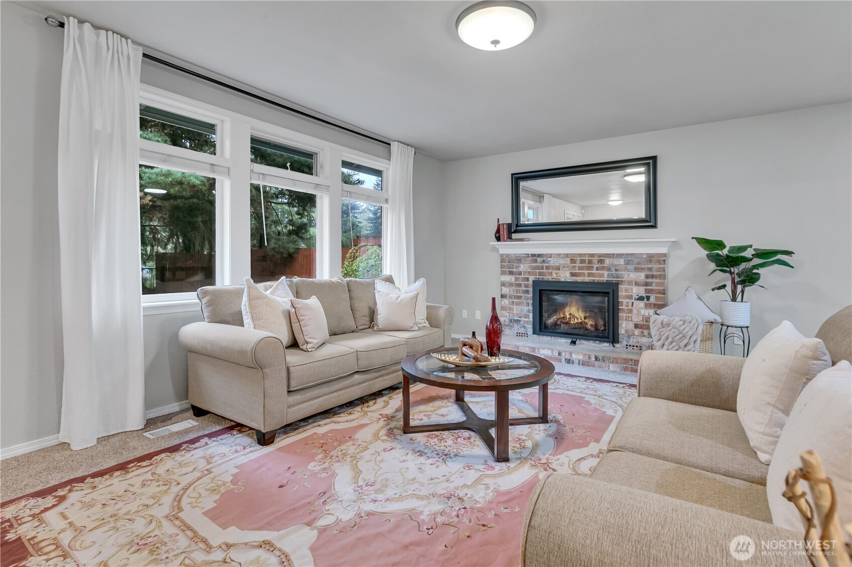 Experience Comfort & Style on ½ Acre in Puyallup