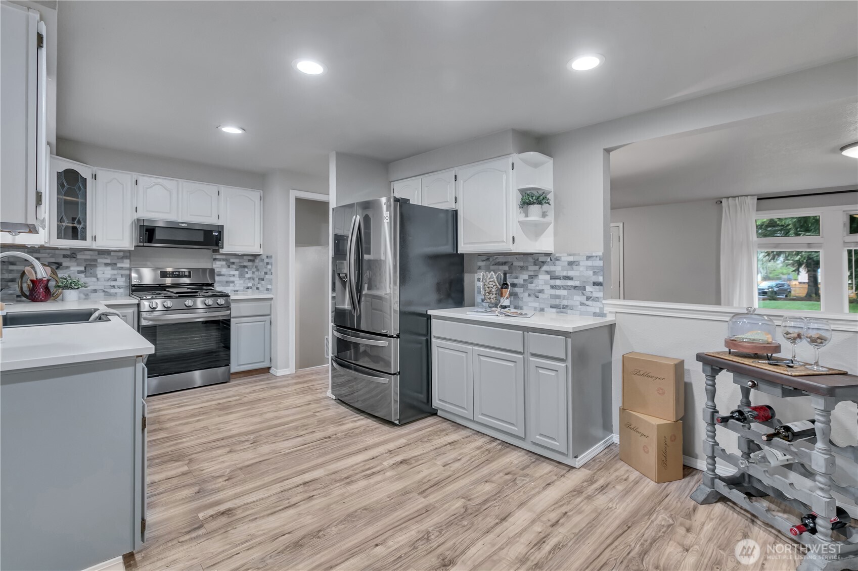 Experience Comfort & Style on ½ Acre in Puyallup