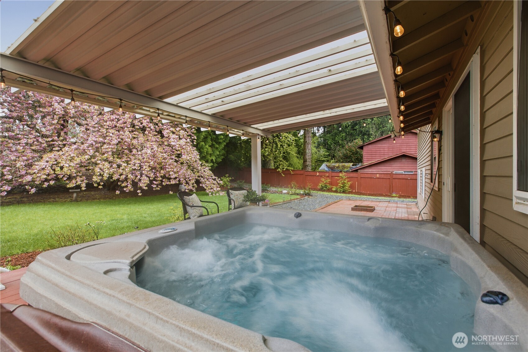 Experience Comfort & Style on ½ Acre in Puyallup