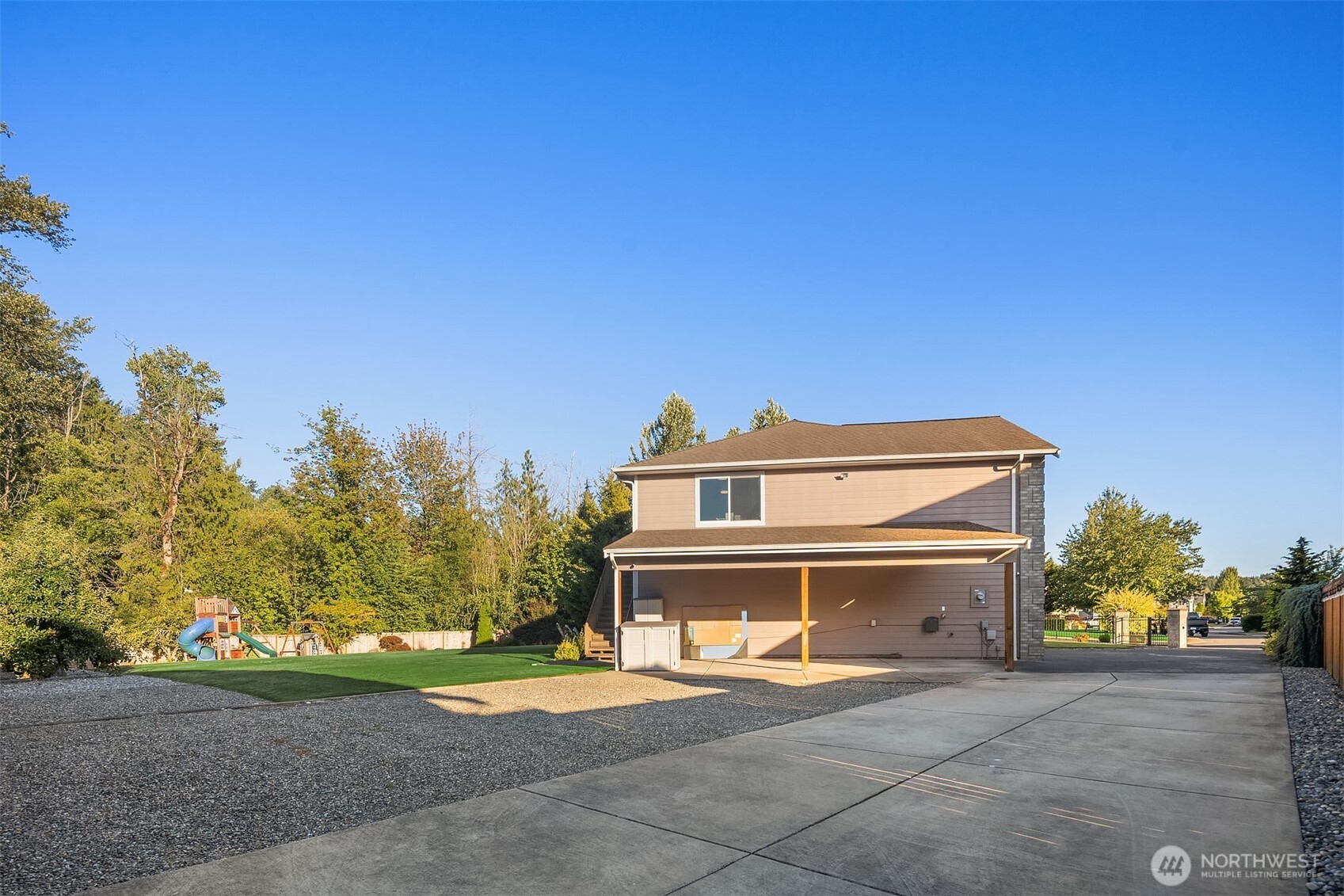 Experience Luxury Lifestyle at Copperfield