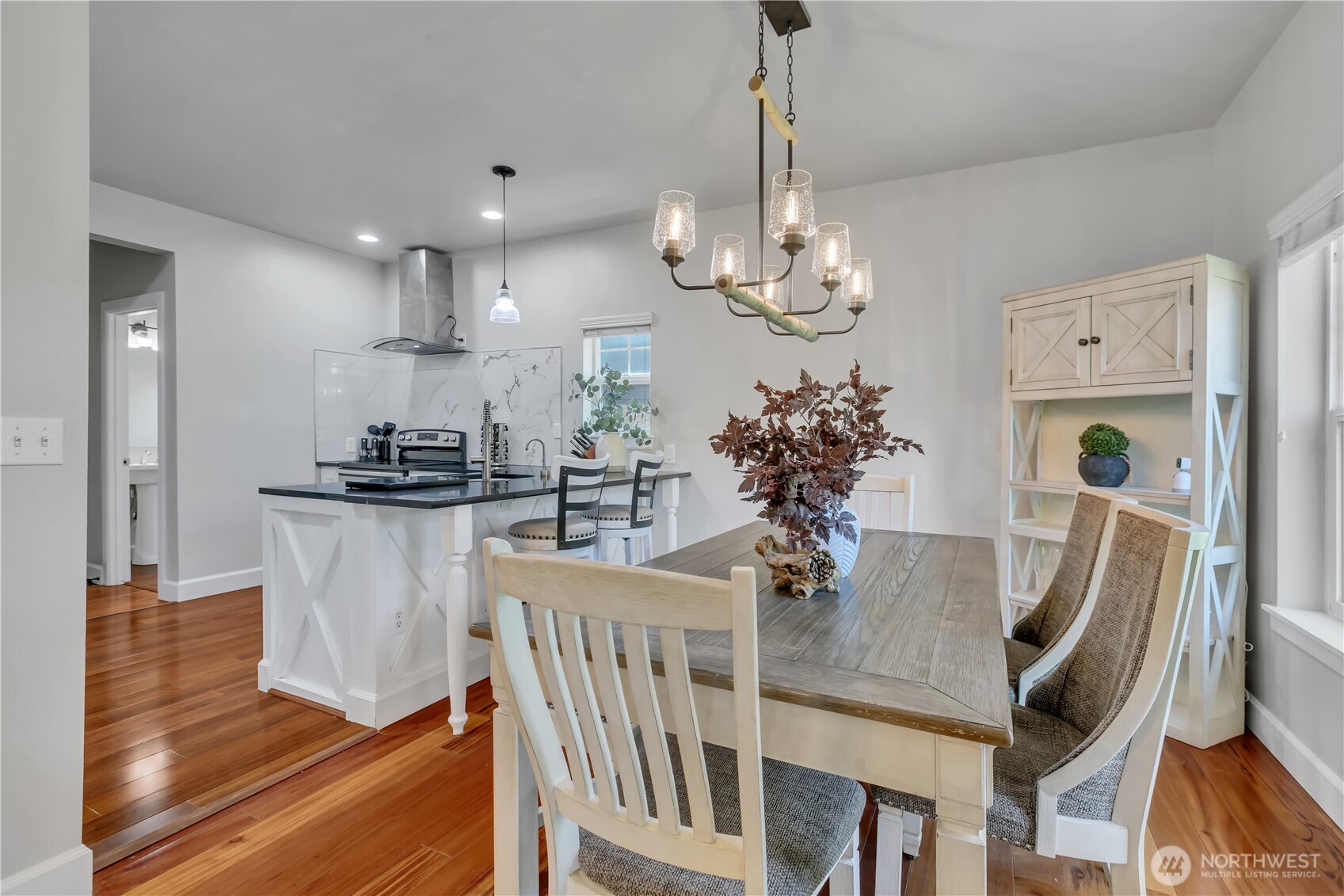 Experience Lakeland Hills Lifestyle