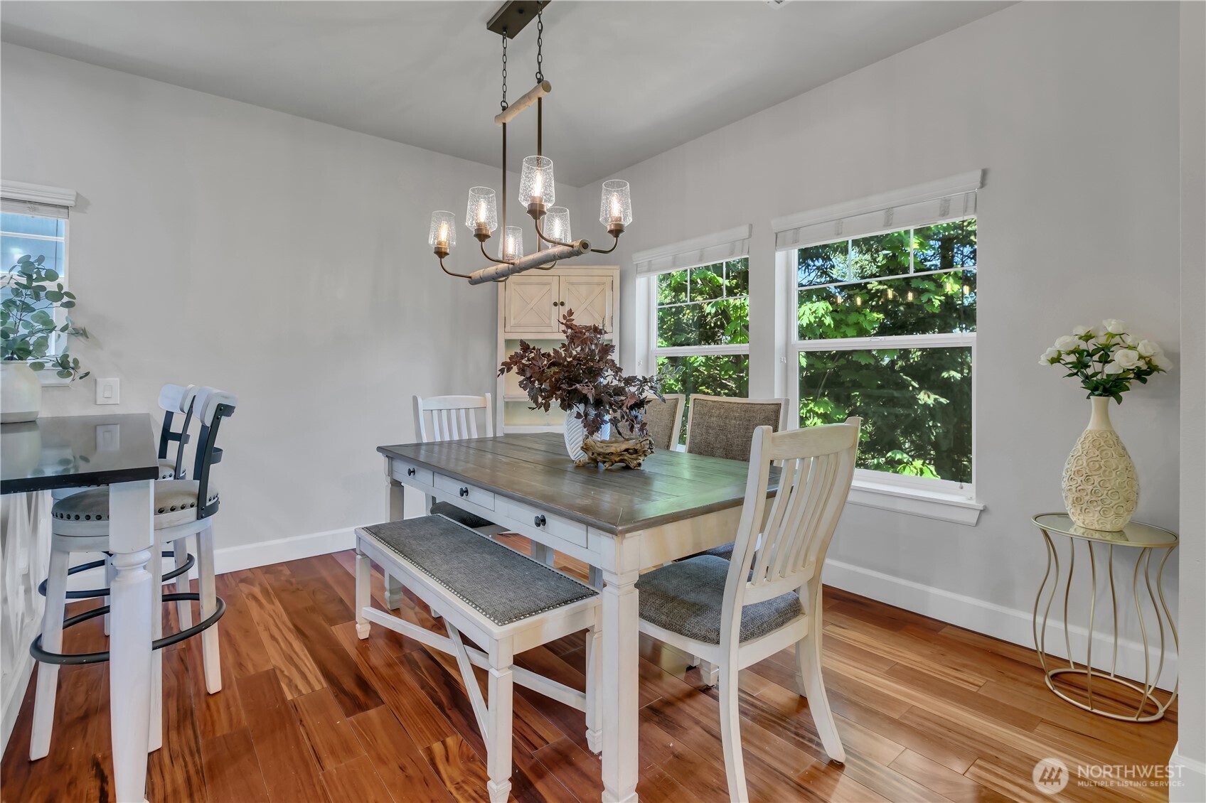 Experience Lakeland Hills Lifestyle