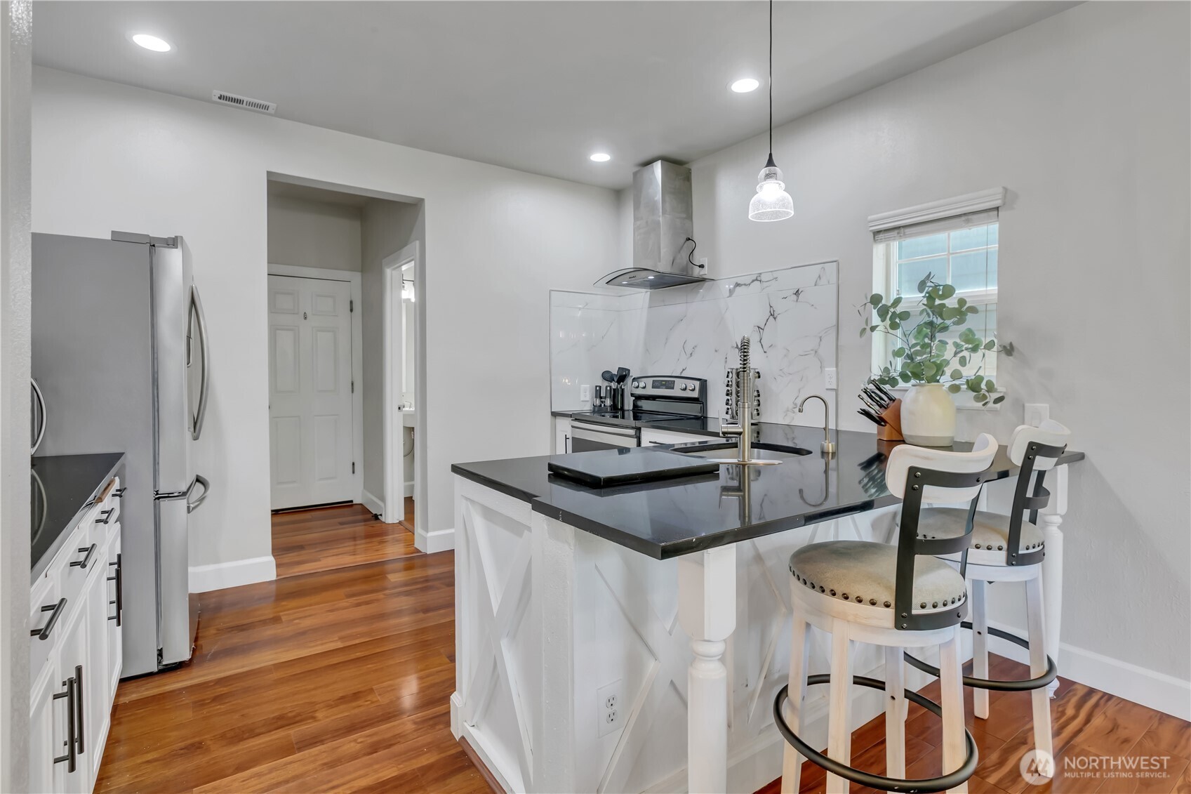 Experience Lakeland Hills Lifestyle