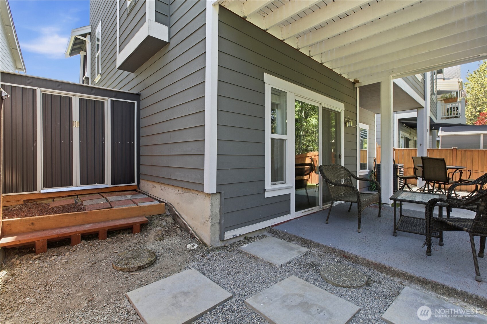Experience Lakeland Hills Lifestyle