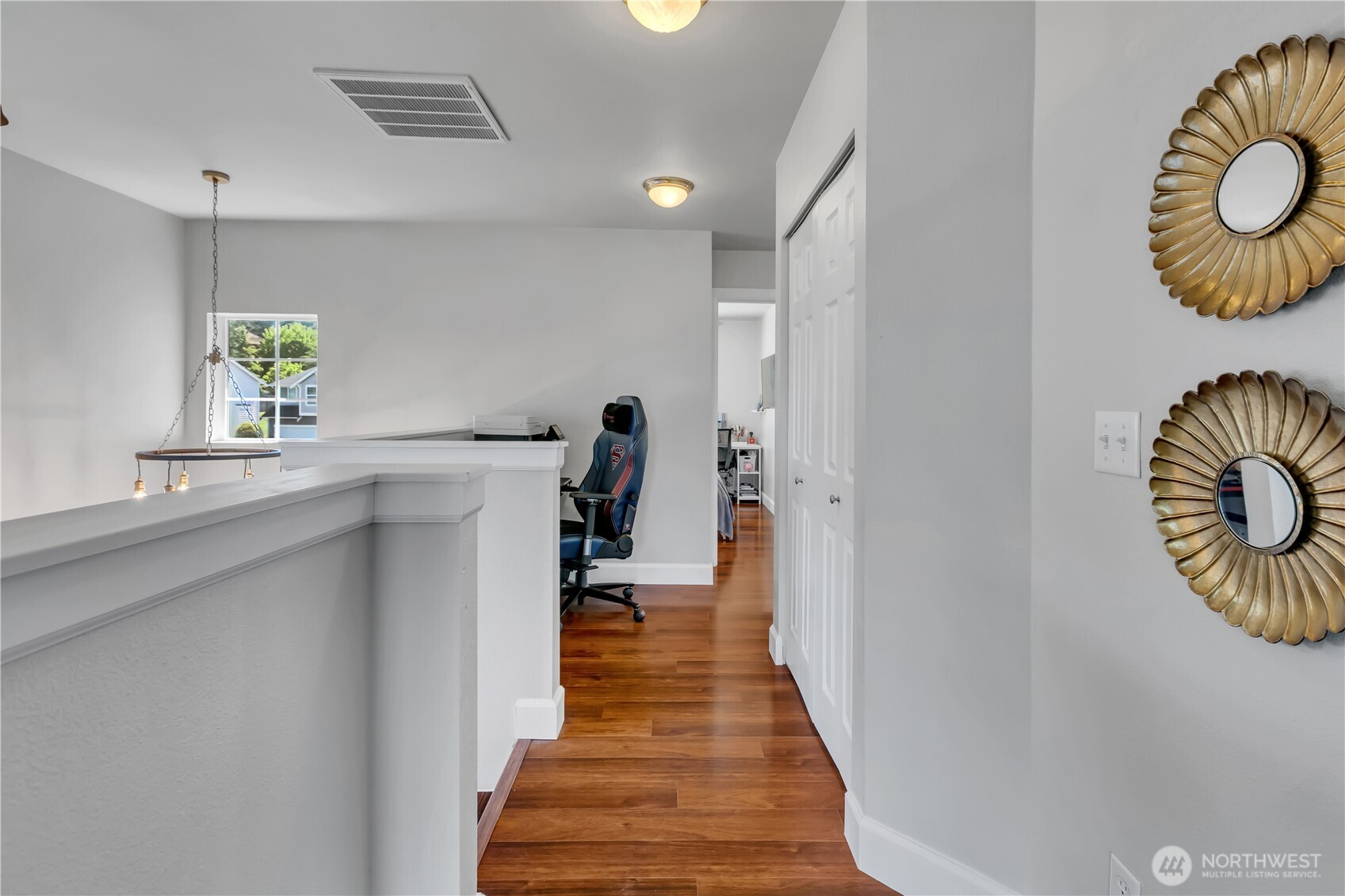 Experience Lakeland Hills Lifestyle