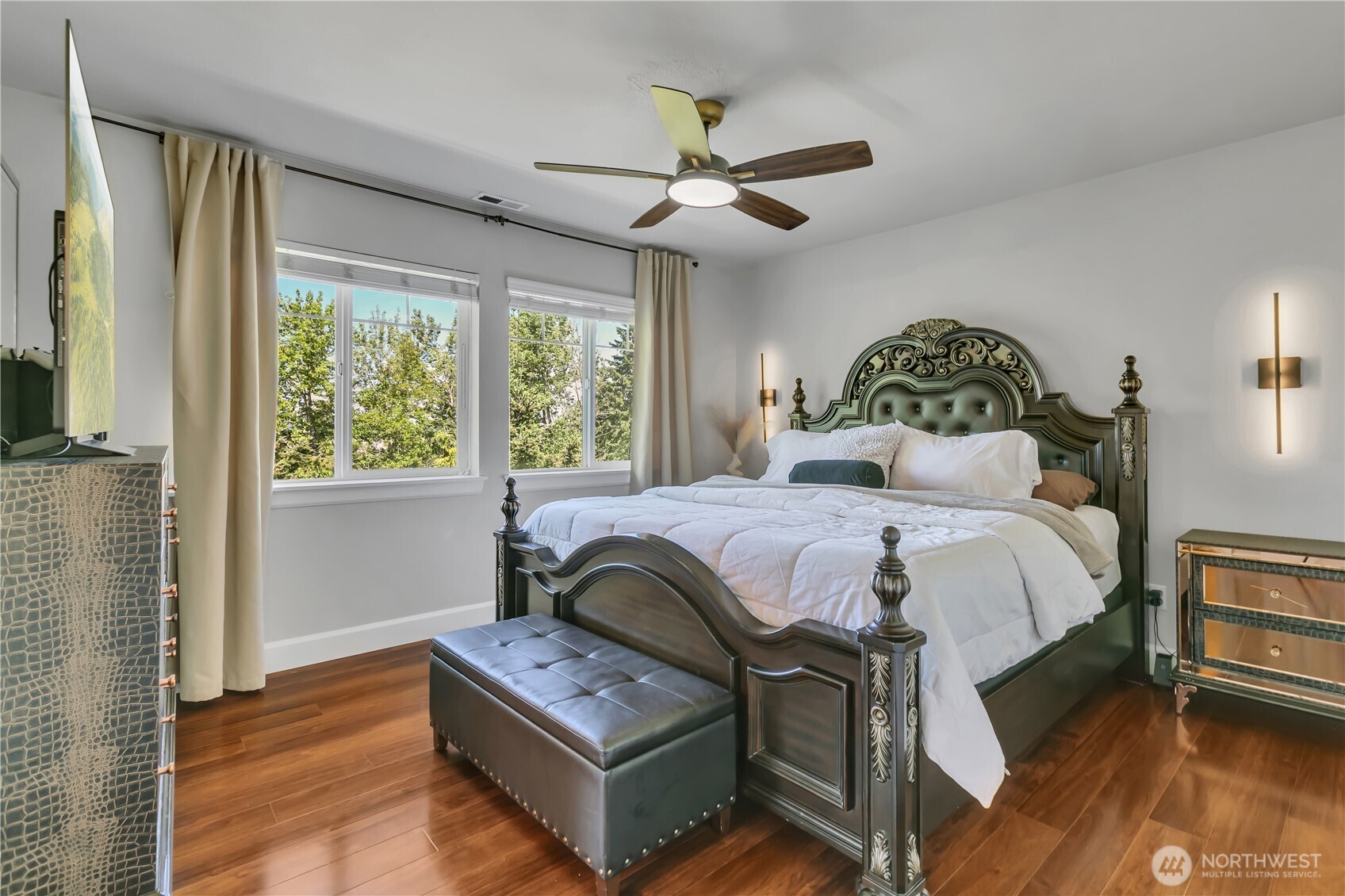 Experience Lakeland Hills Lifestyle