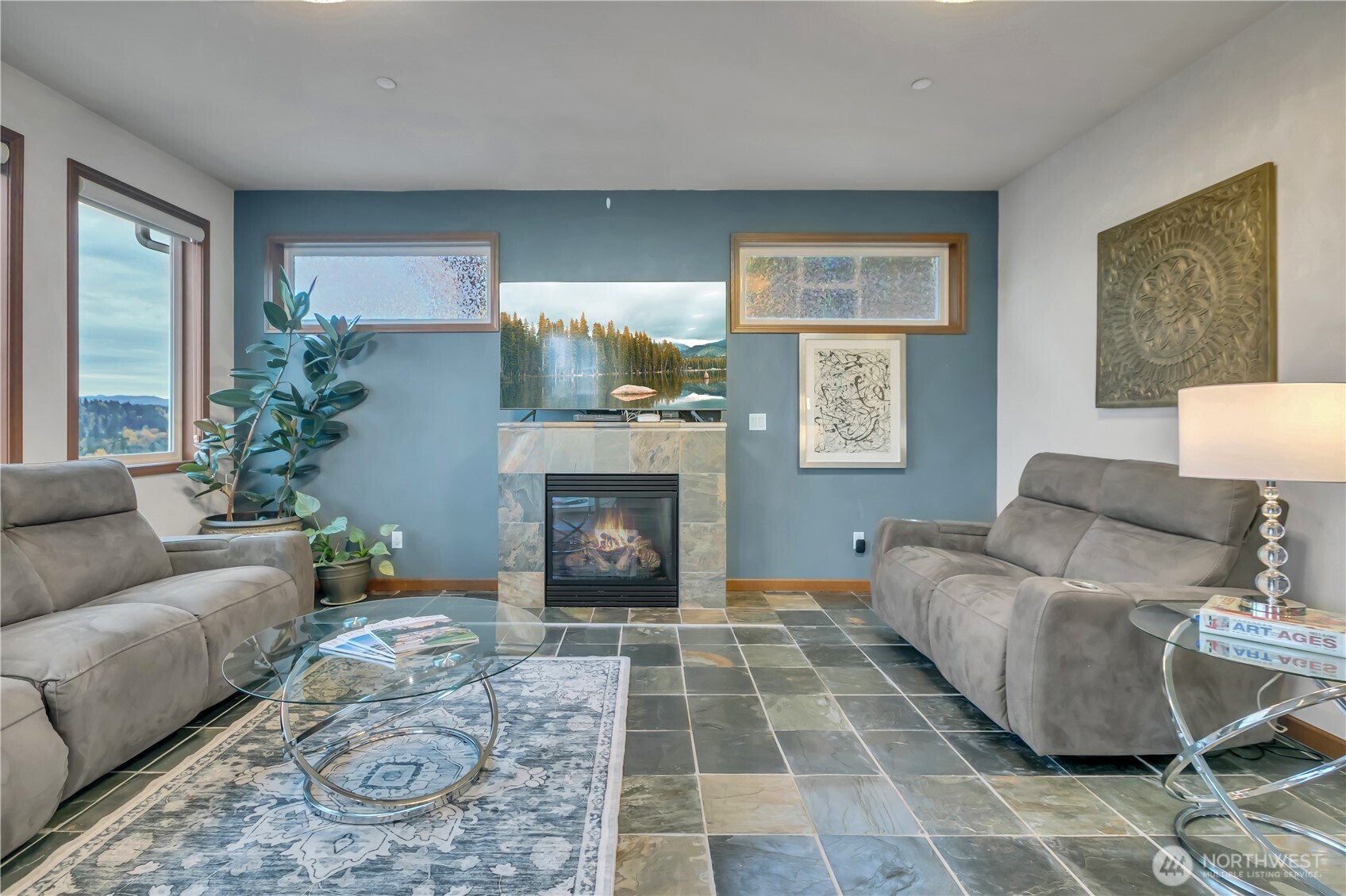 Sweeping Mt. Rainier Views | The Summit At Sky Island