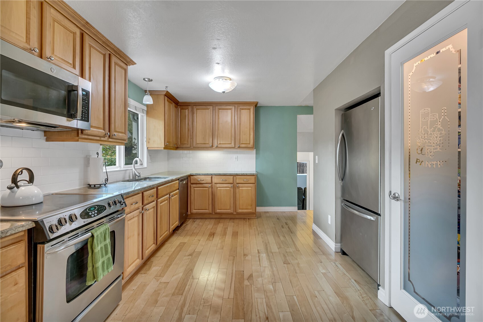 Tri-Level Home in Twin Lakes