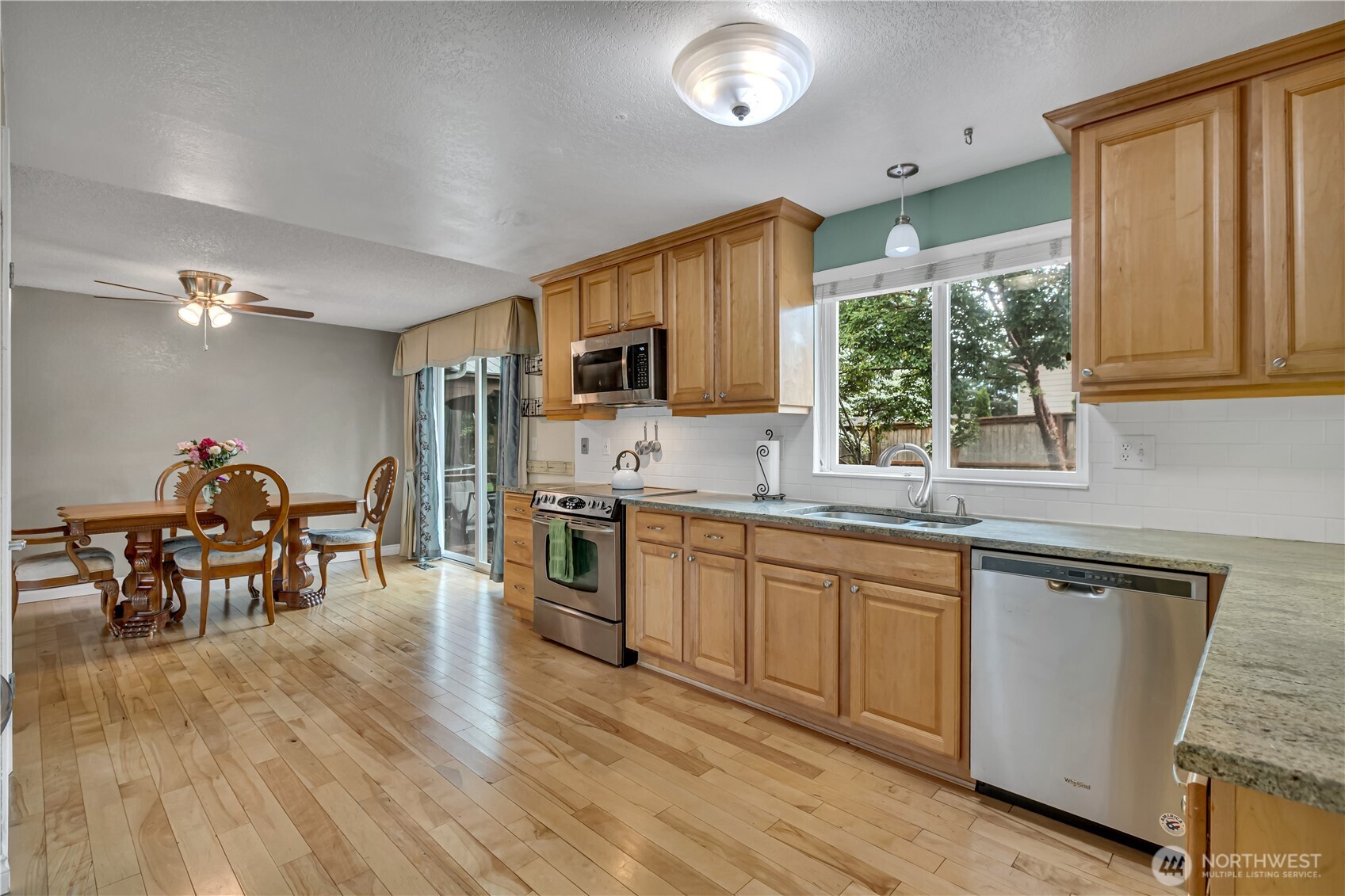 Tri-Level Home in Twin Lakes