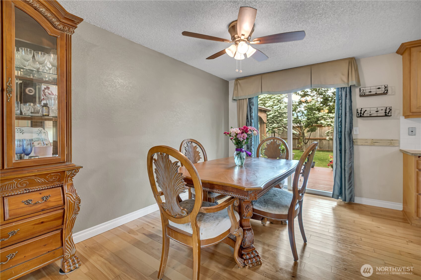 Tri-Level Home in Twin Lakes