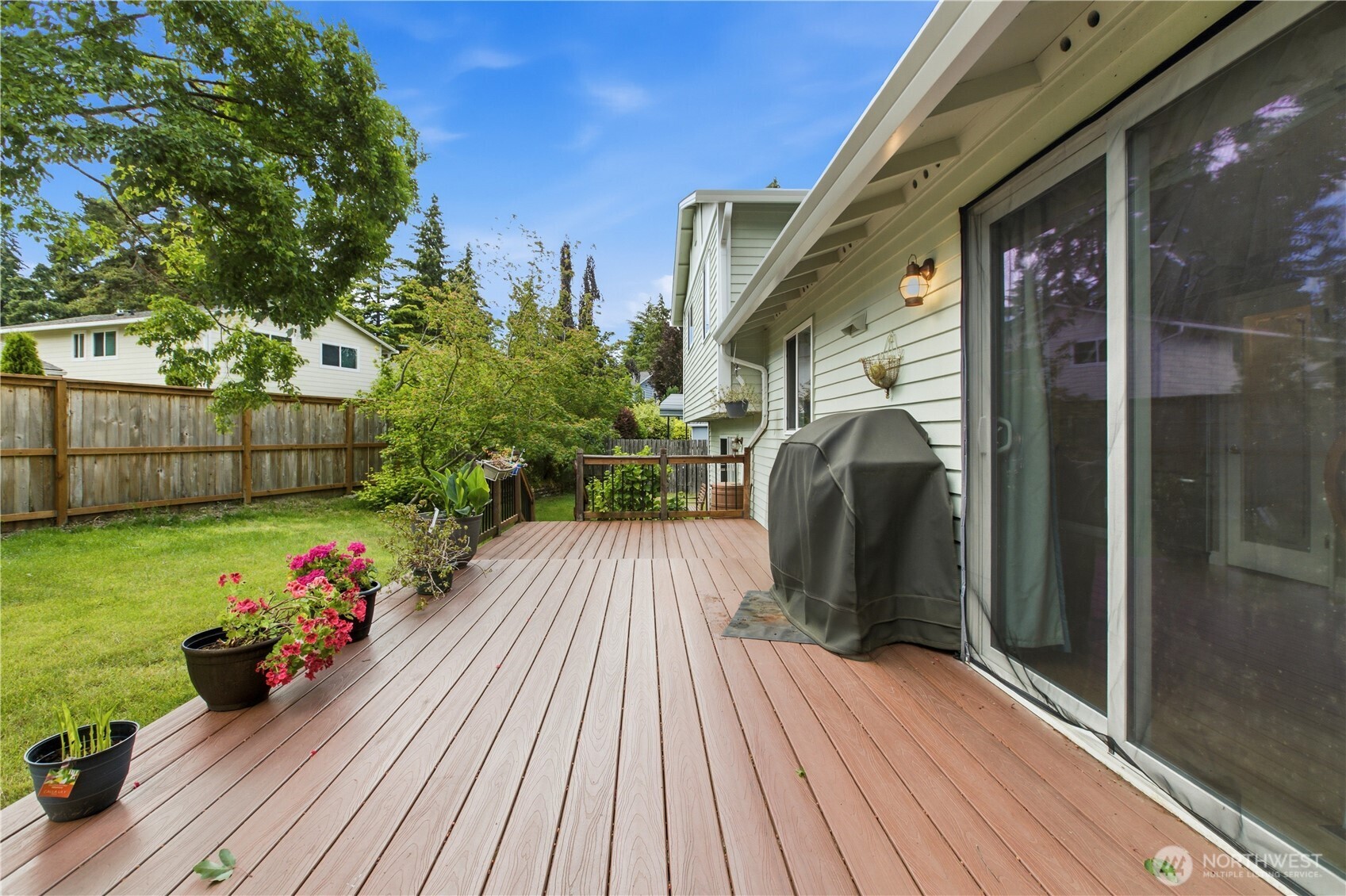Tri-Level Home in Twin Lakes