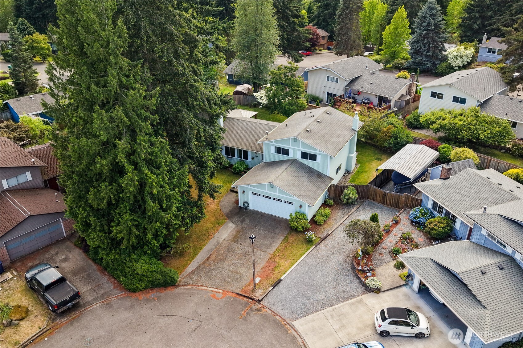 Tri-Level Home in Twin Lakes