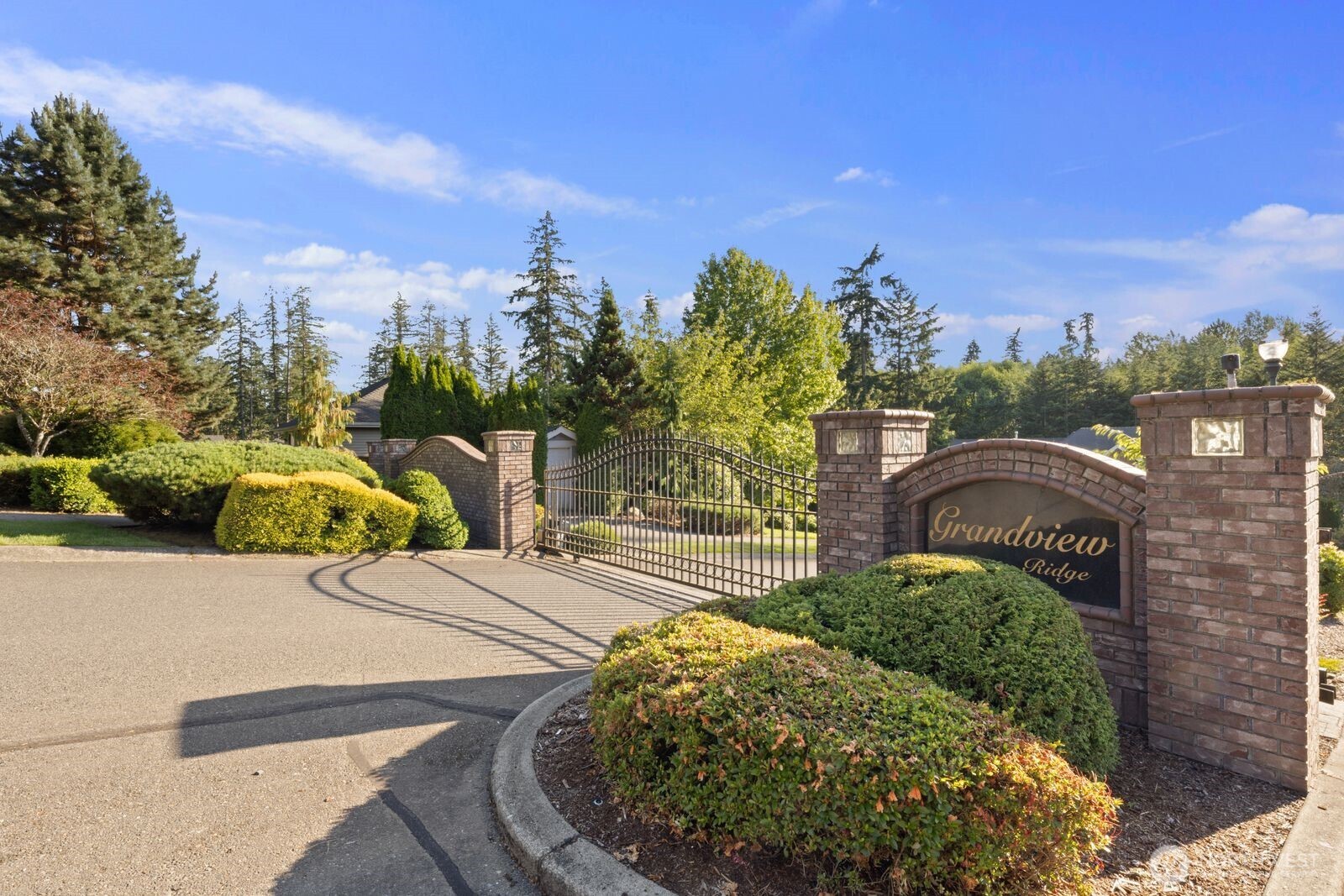 Lake Tapps Lifestyle at Grandview