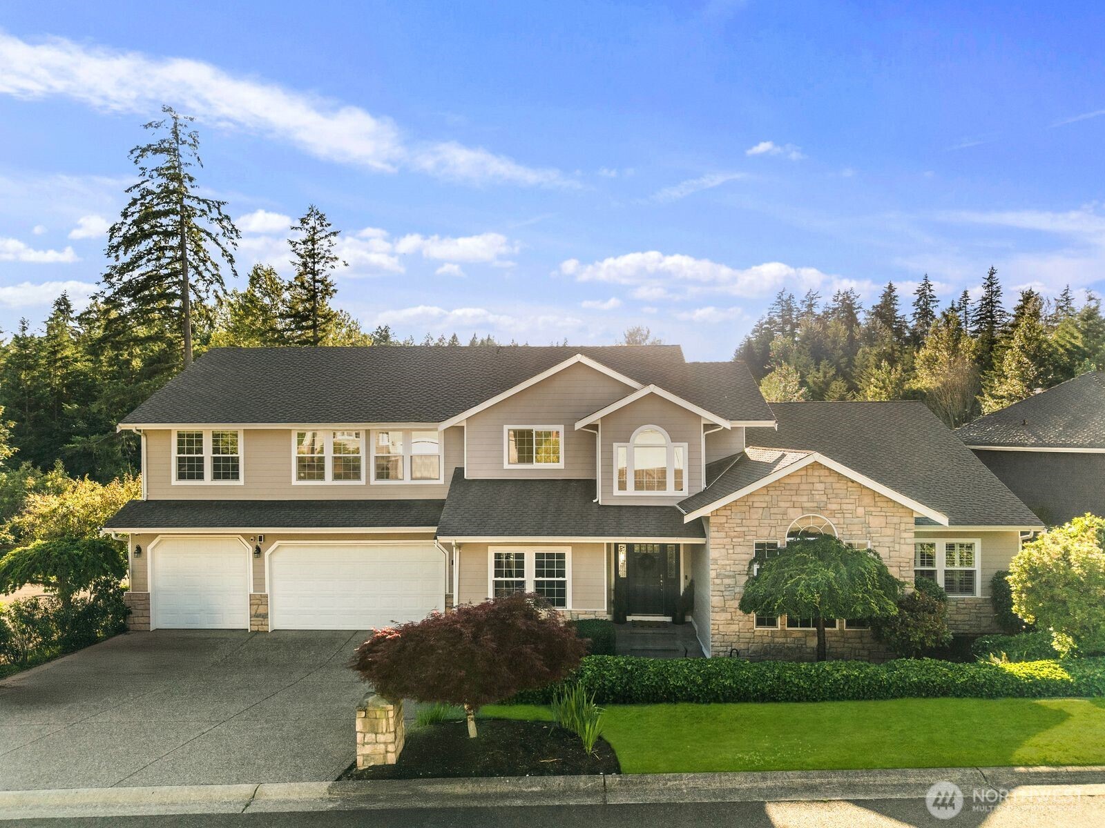 Lake Tapps Lifestyle at Grandview