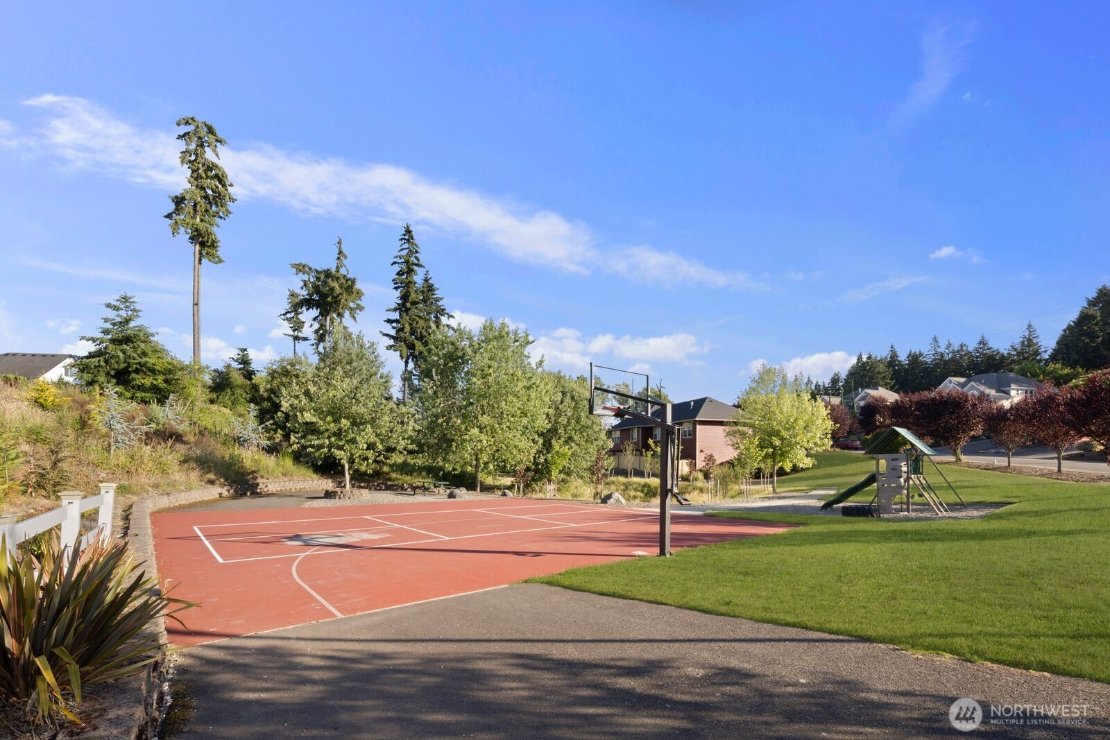 Lake Tapps Lifestyle at Grandview