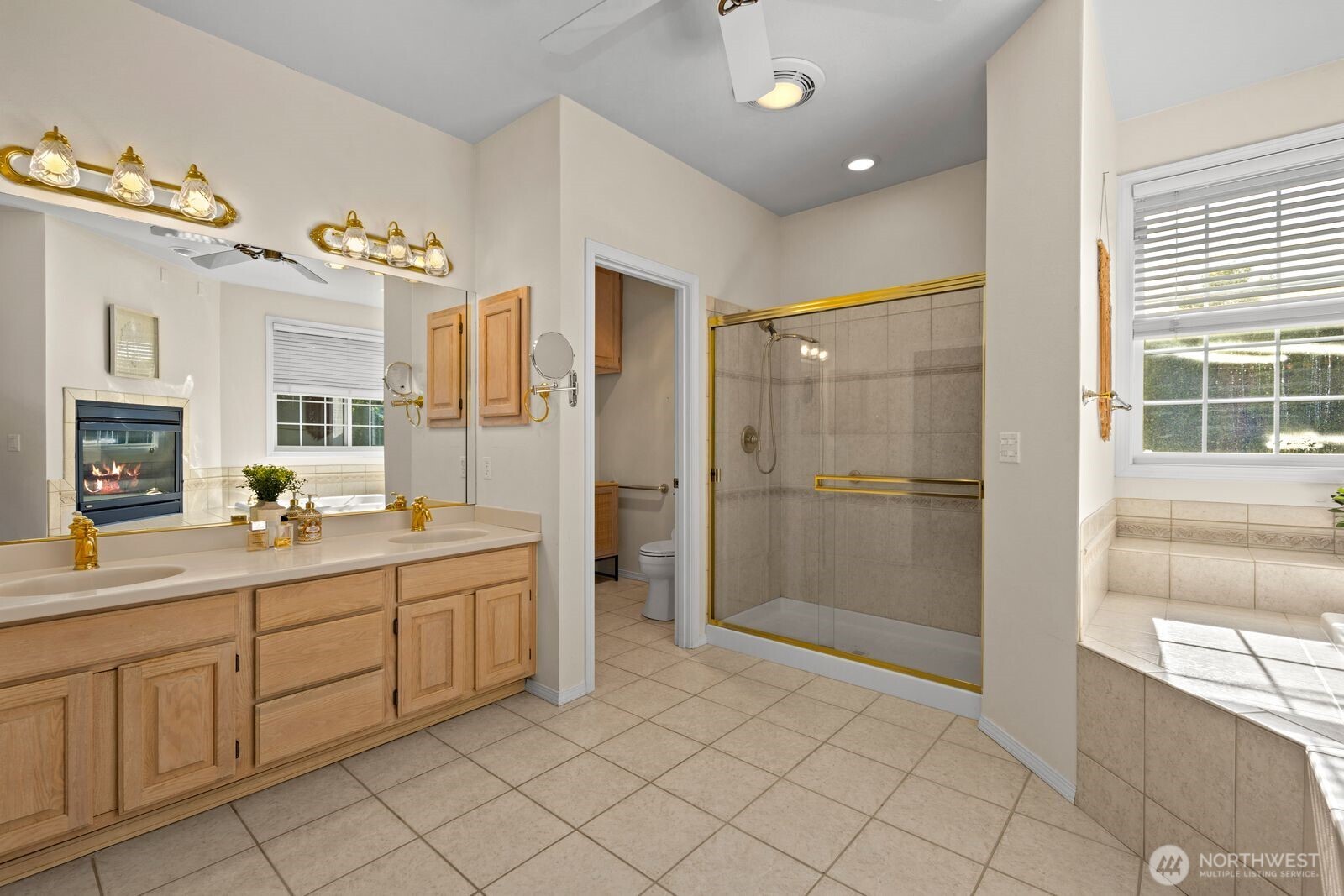 Lake Tapps Lifestyle at Grandview