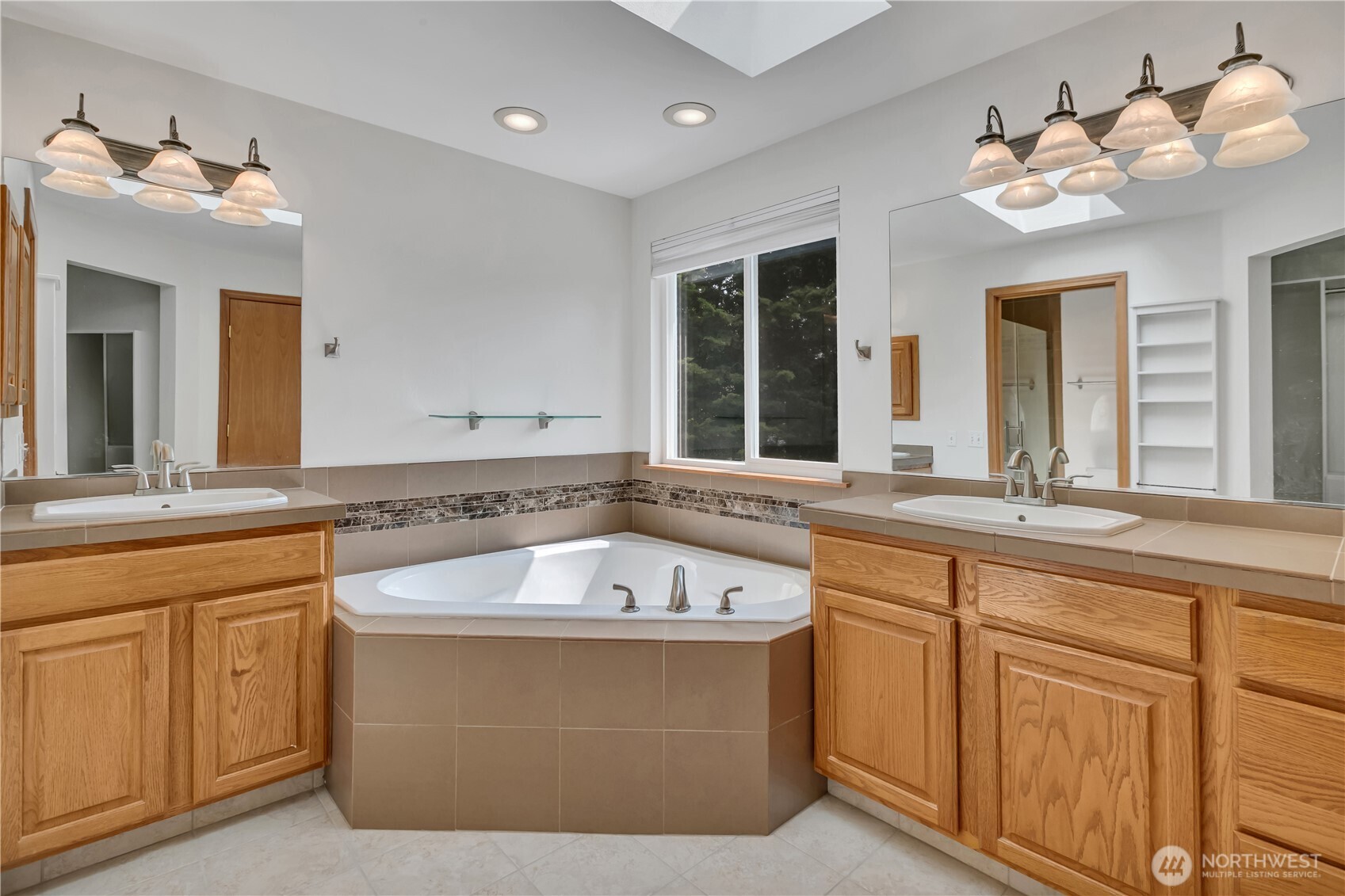 Discover Puyallup Lifestyle at Stonegate