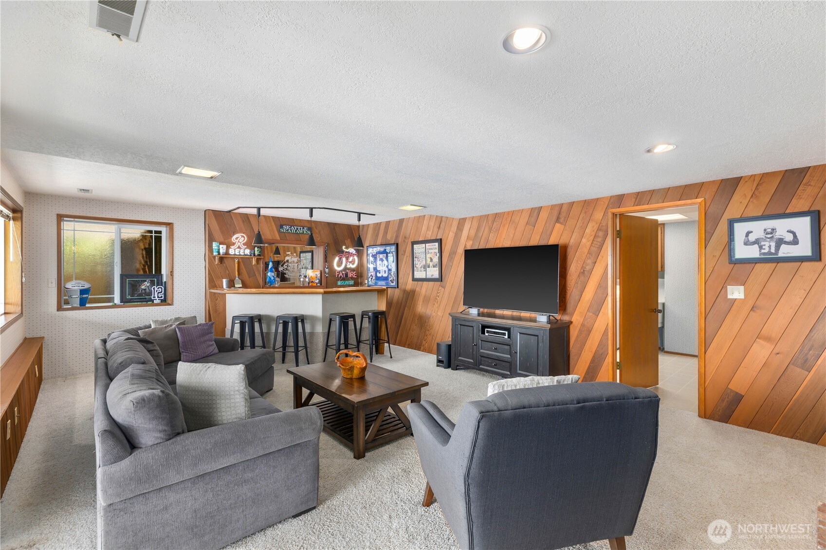 Resort-Style Living at Tapps Island