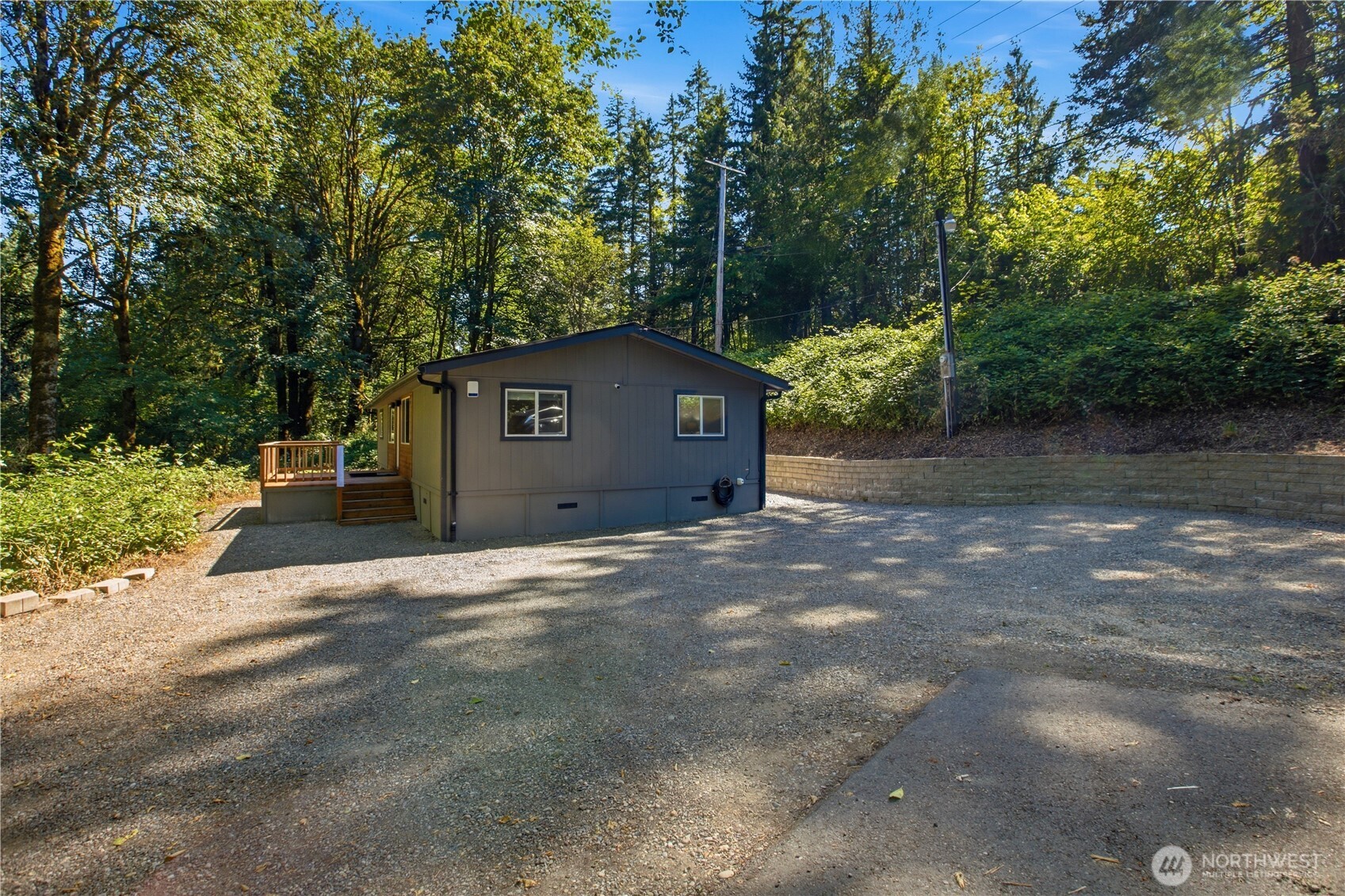 Fully Remodeled Renton Rambler