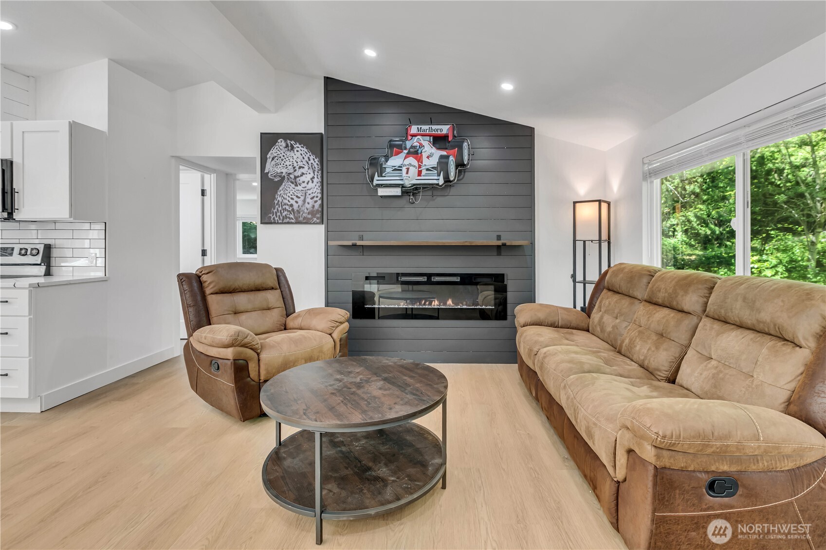 Fully Remodeled Renton Rambler