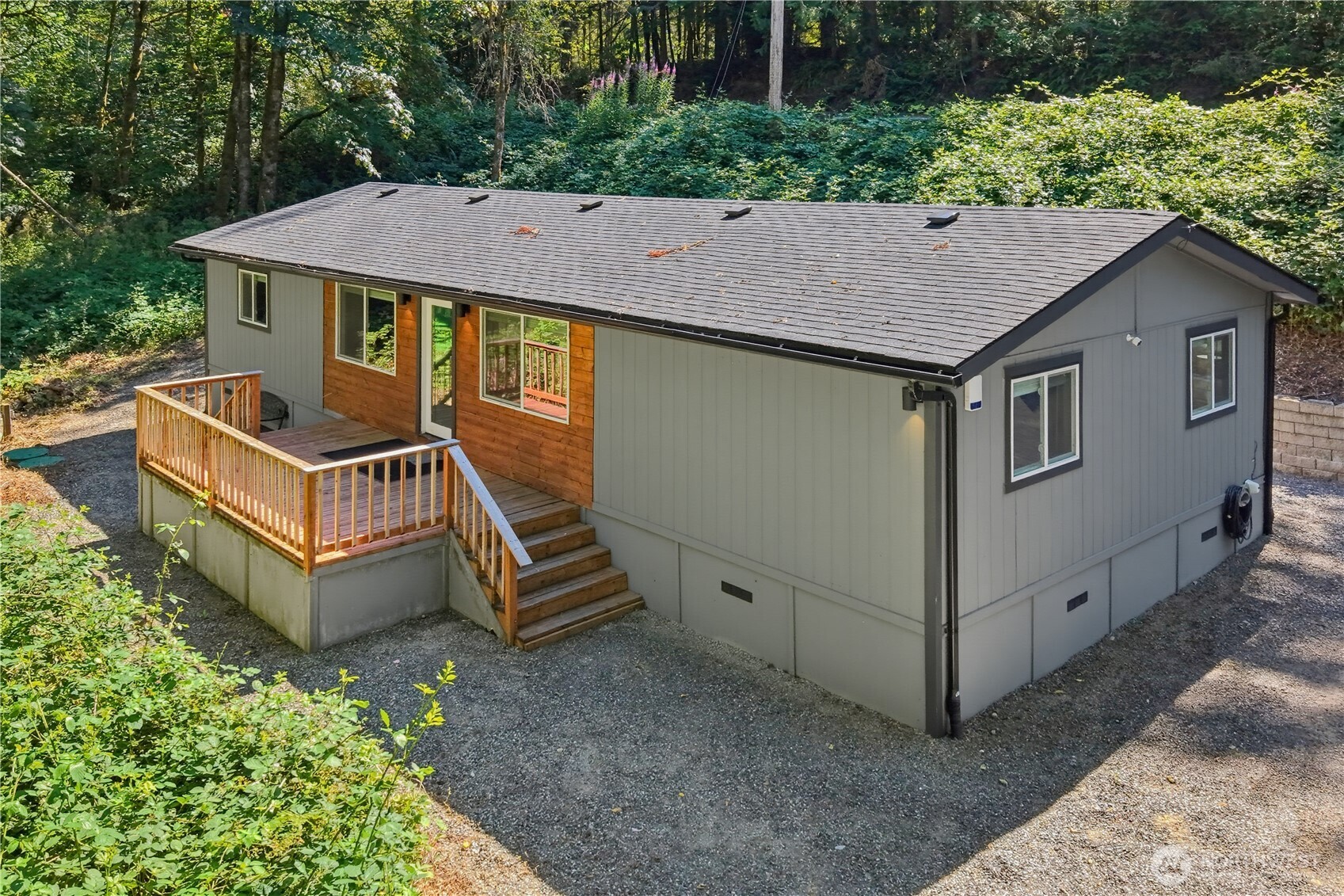 Fully Remodeled Renton Rambler