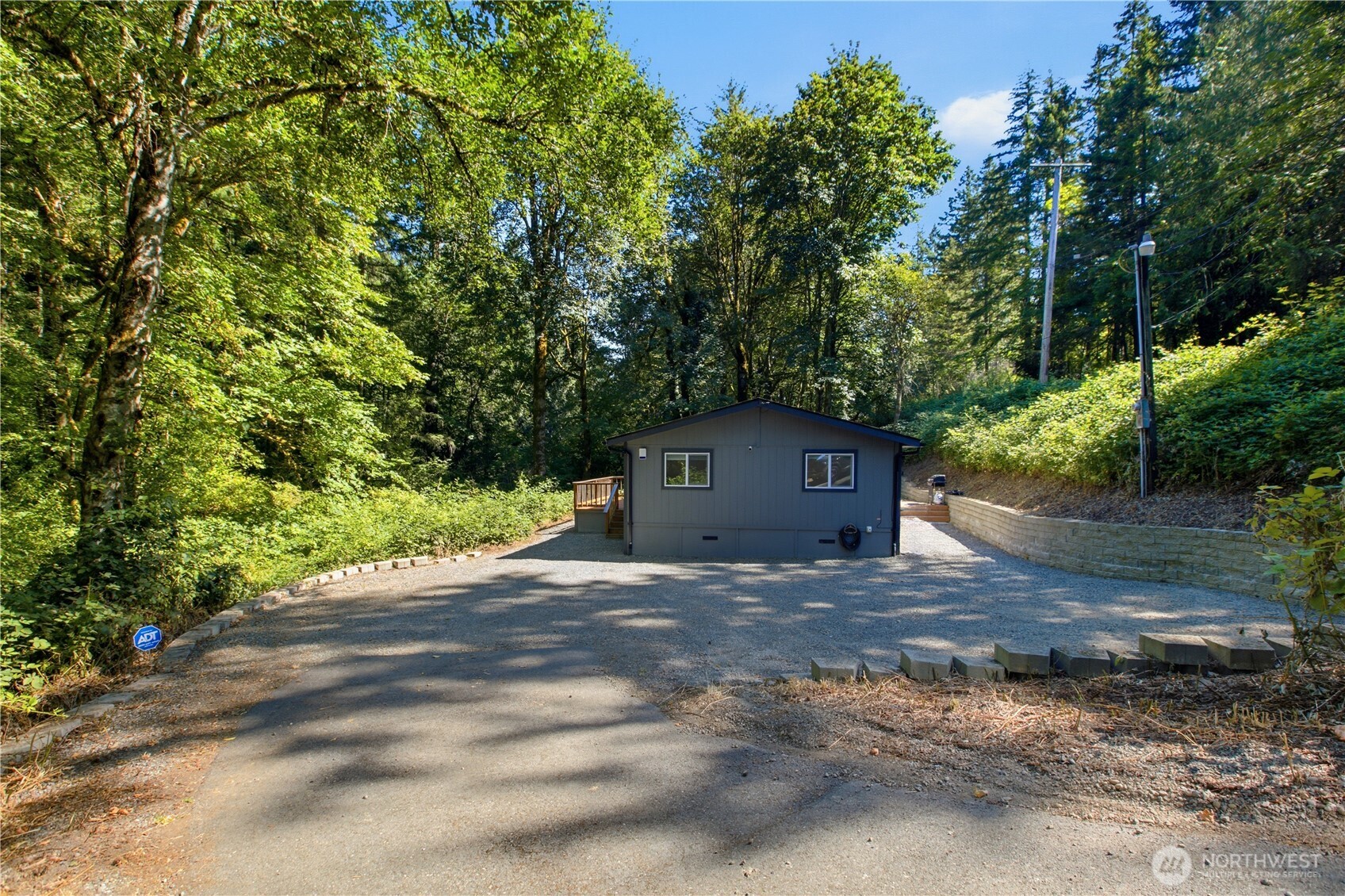 Fully Remodeled Renton Rambler