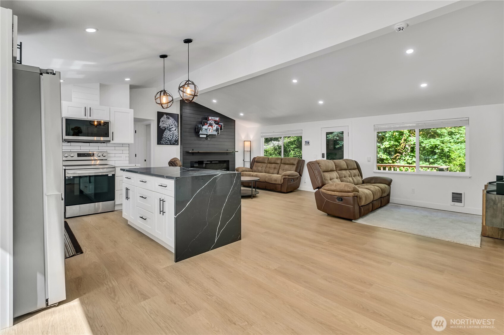 Fully Remodeled Renton Rambler