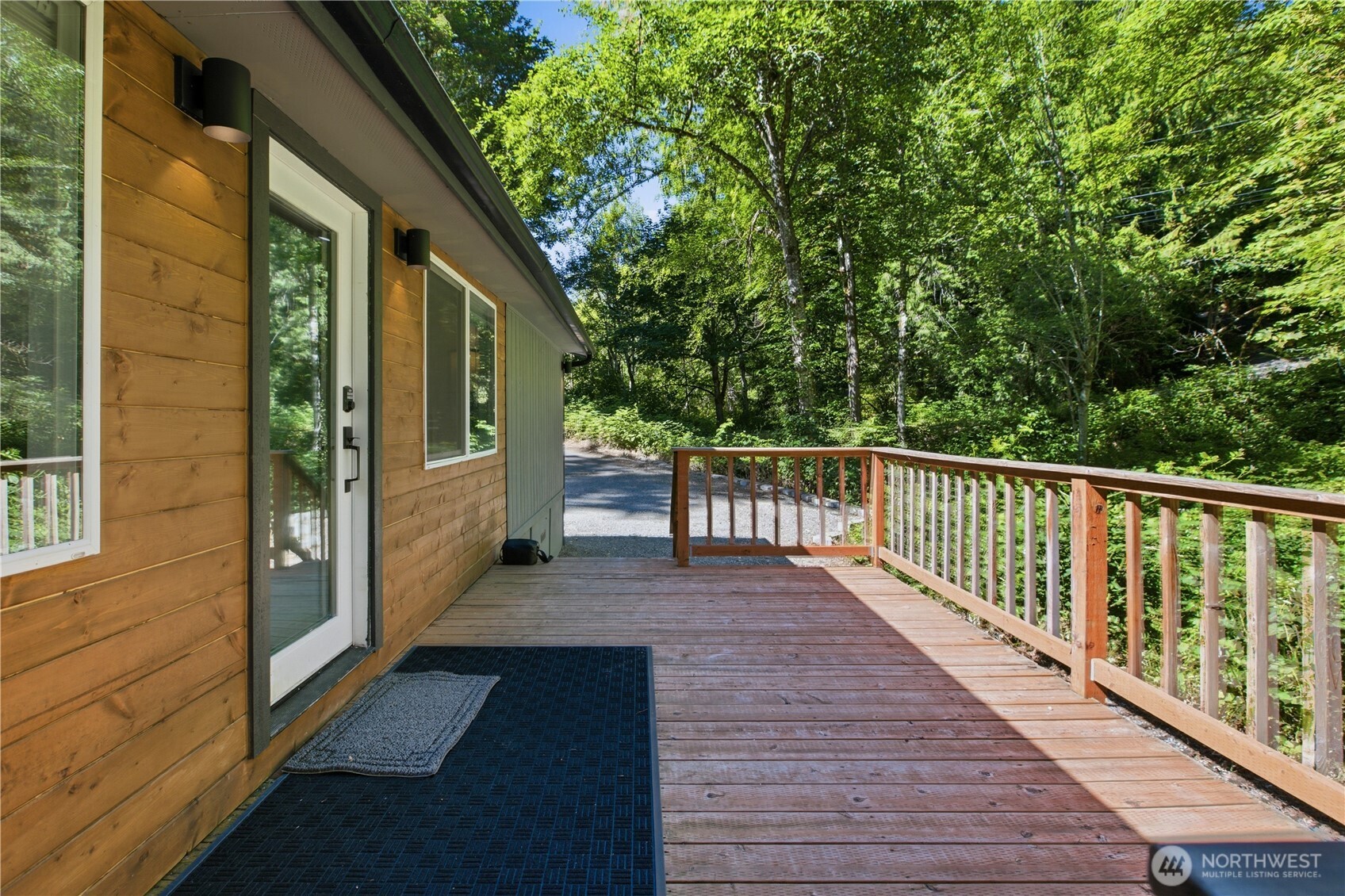 Fully Remodeled Renton Rambler