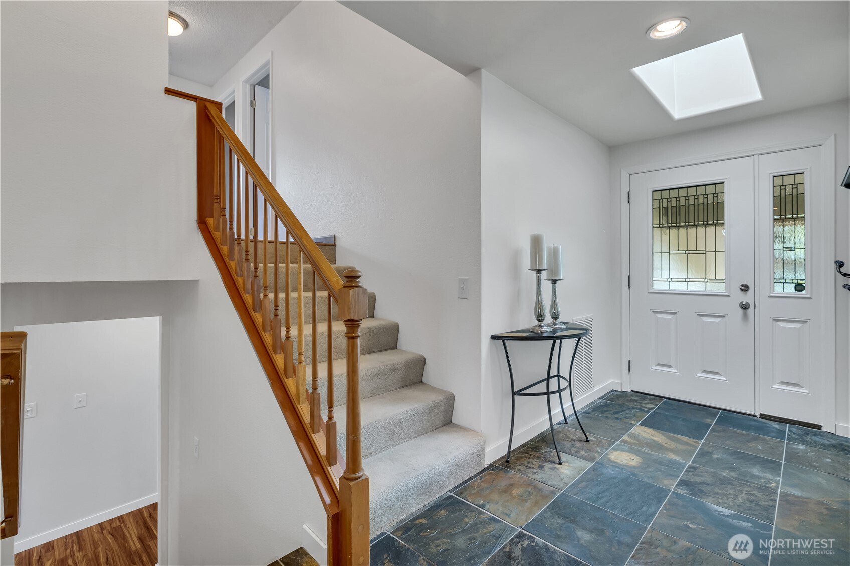 Immaculate Tri-Level Home in Twin Lakes