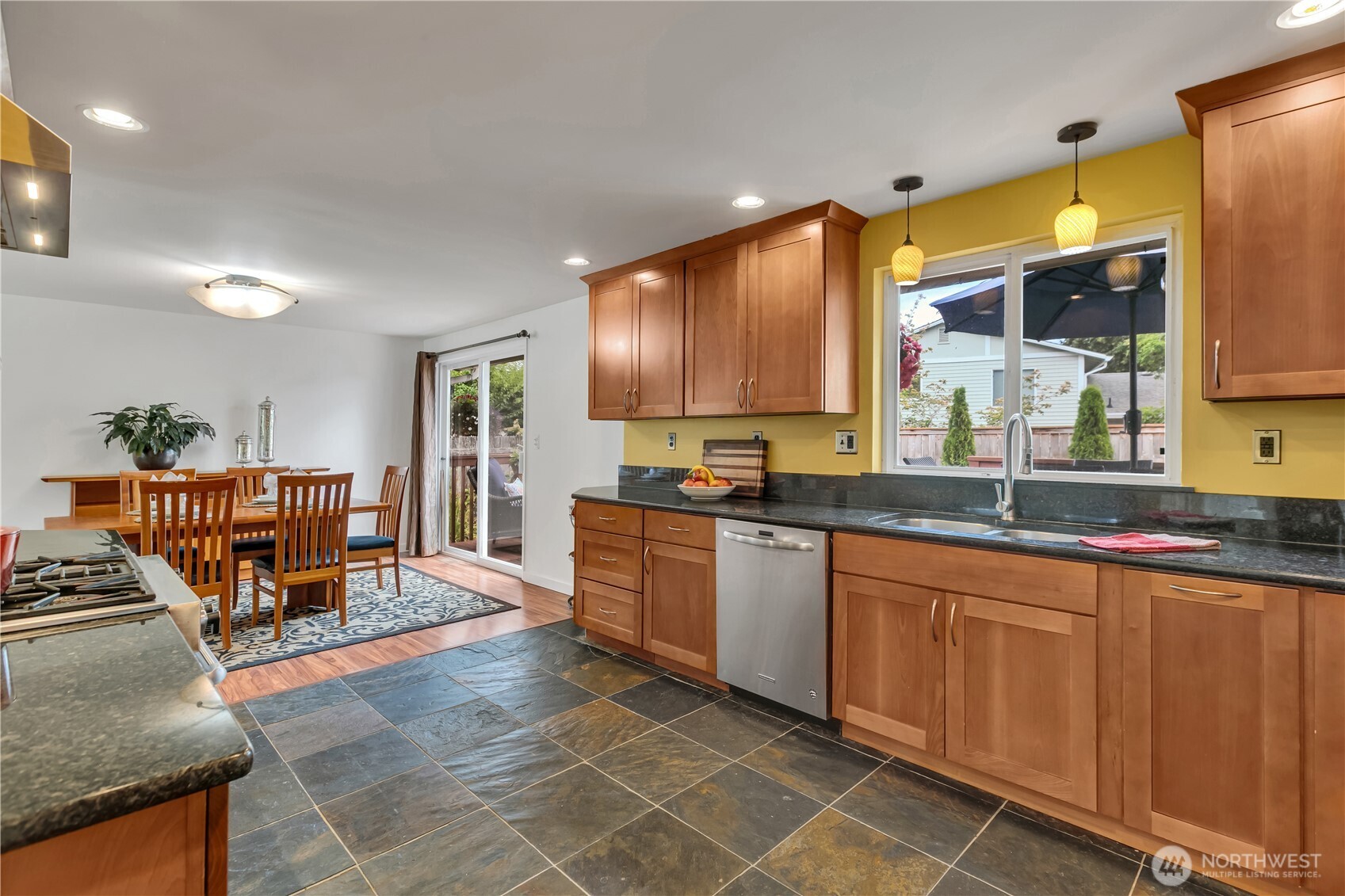 Immaculate Tri-Level Home in Twin Lakes