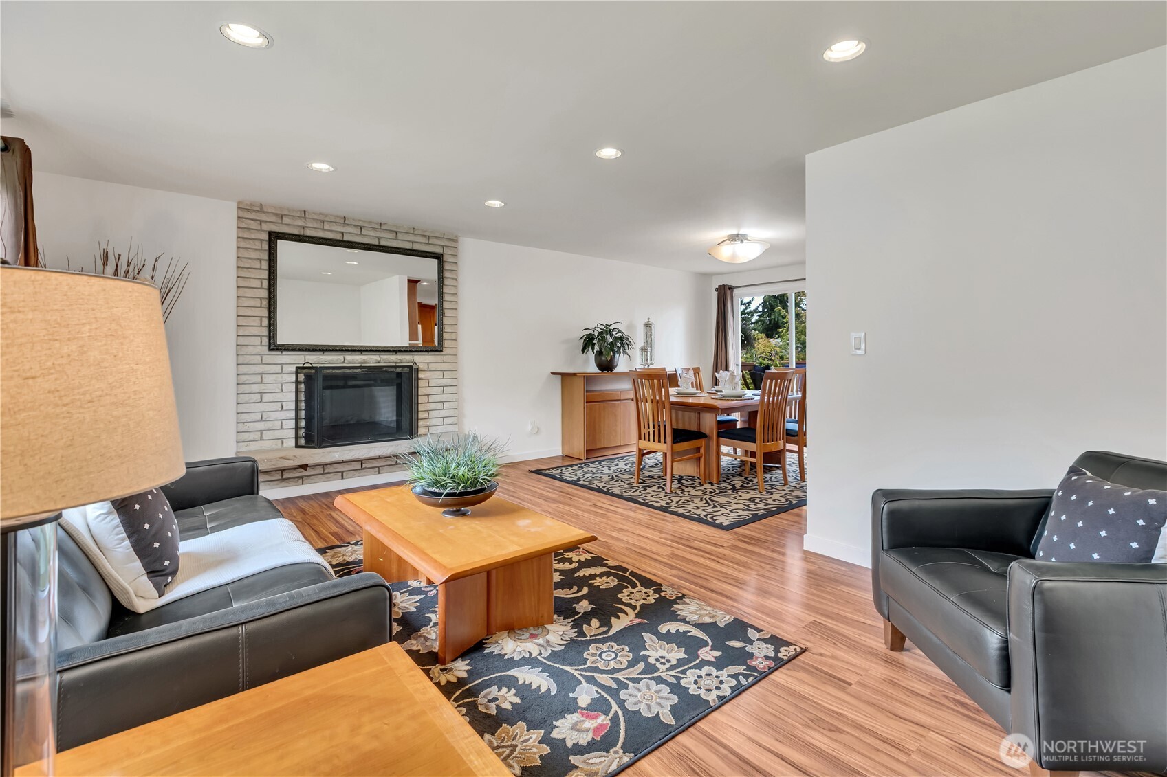 Immaculate Tri-Level Home in Twin Lakes