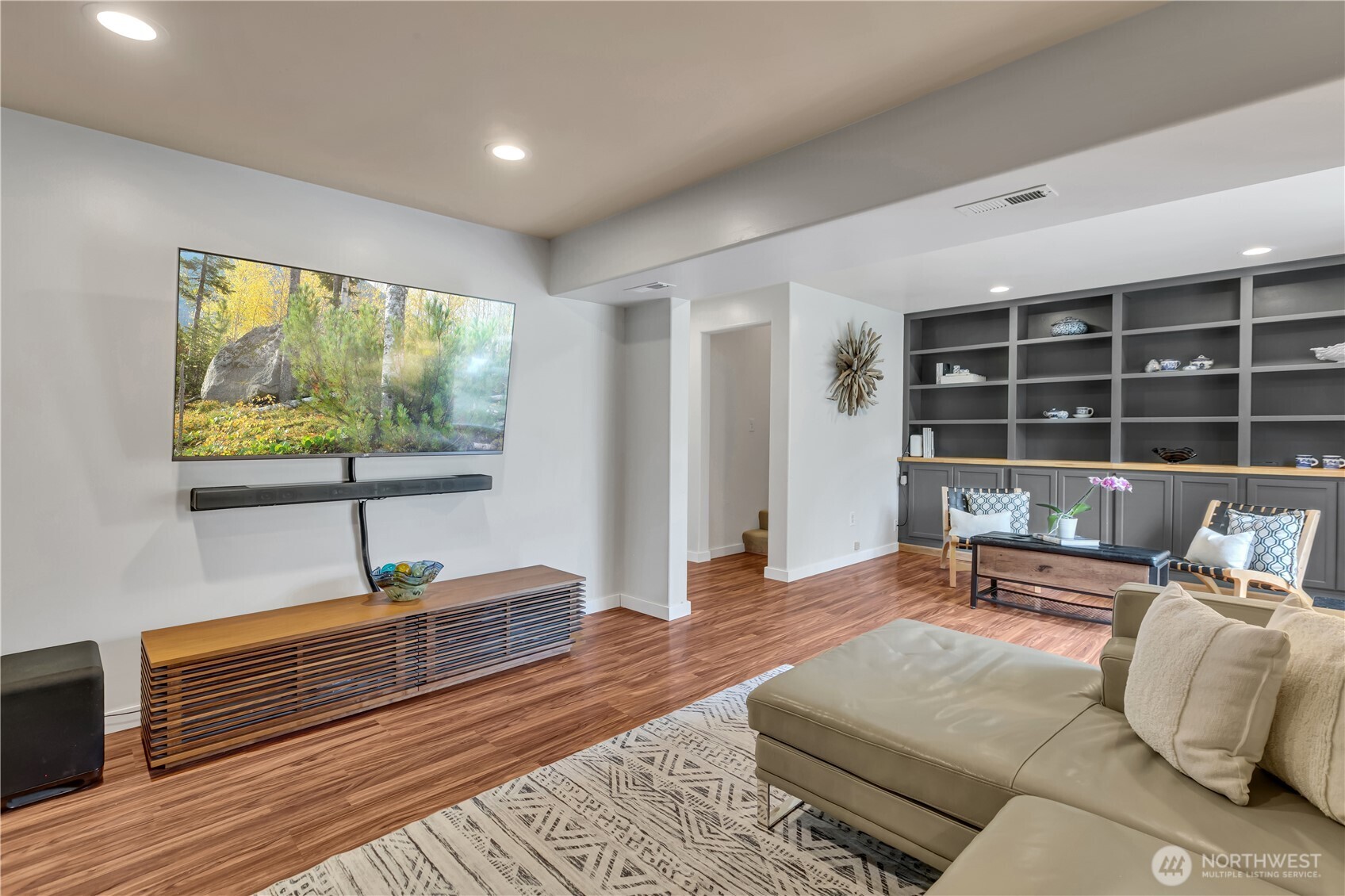 Immaculate Tri-Level Home in Twin Lakes
