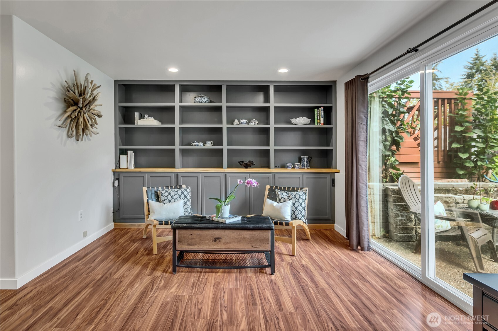 Immaculate Tri-Level Home in Twin Lakes