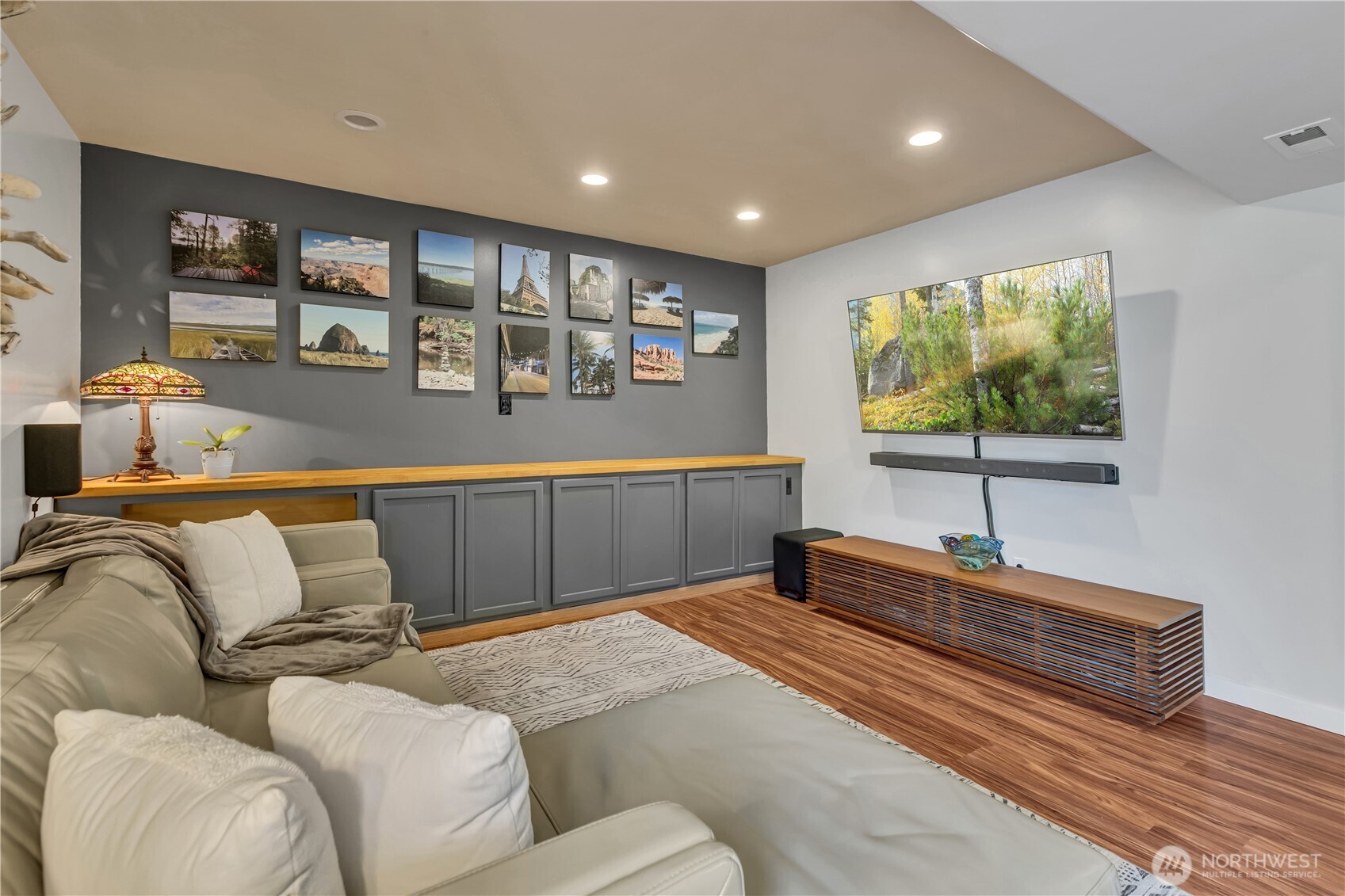 Immaculate Tri-Level Home in Twin Lakes