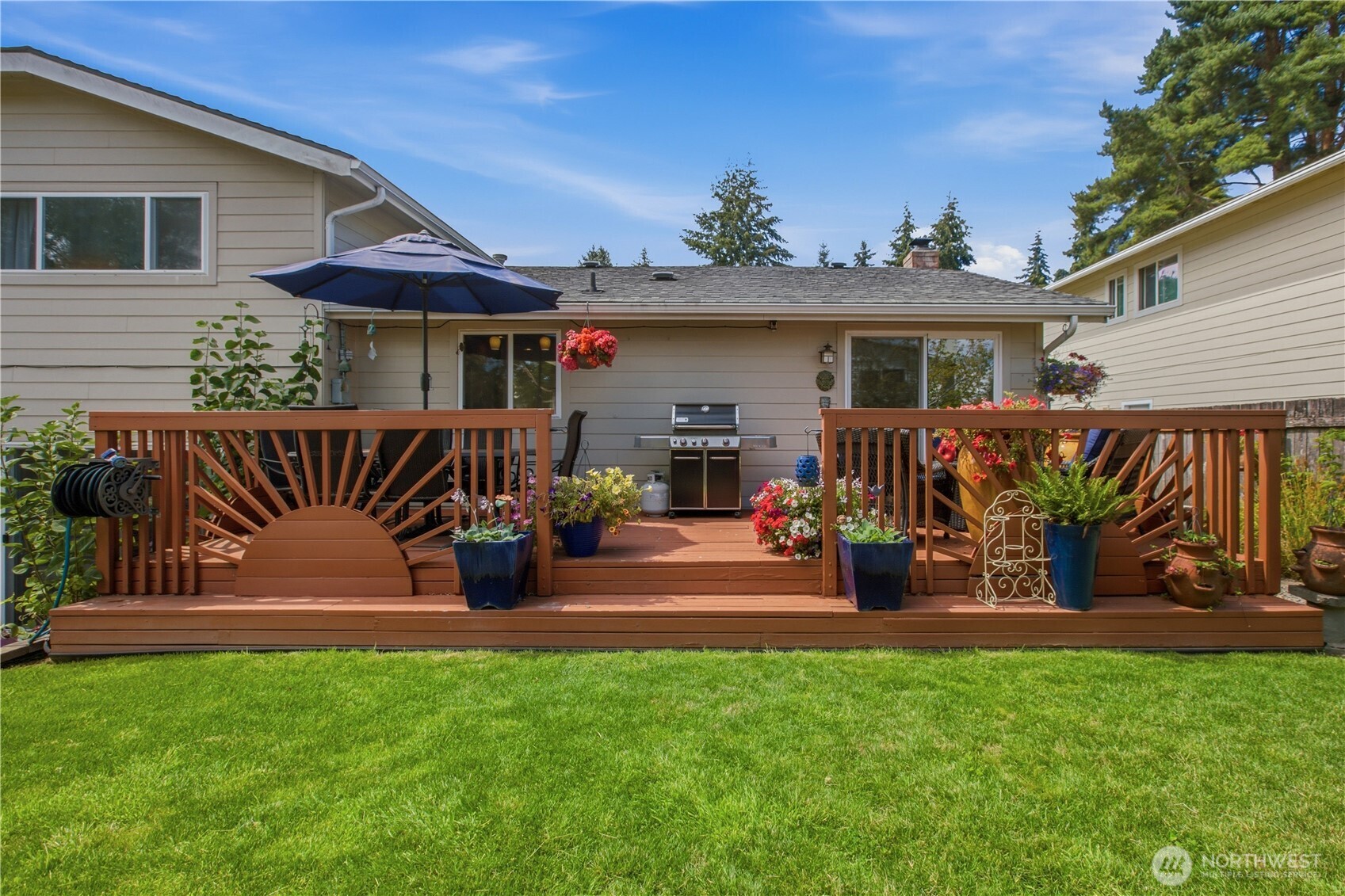 Immaculate Tri-Level Home in Twin Lakes