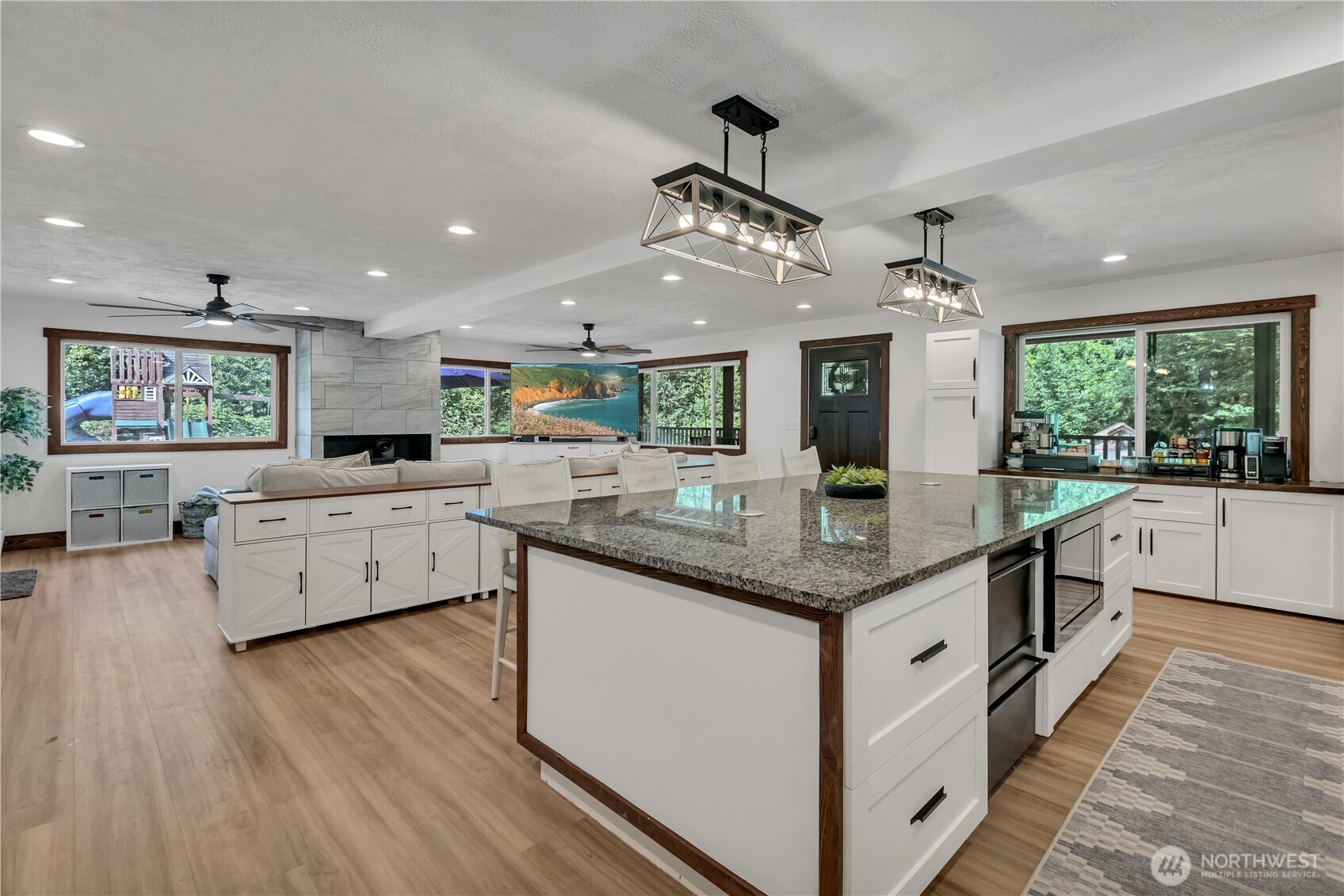 Wilkeson Farmhouse, Nestled on Nearly 5 Private Acres