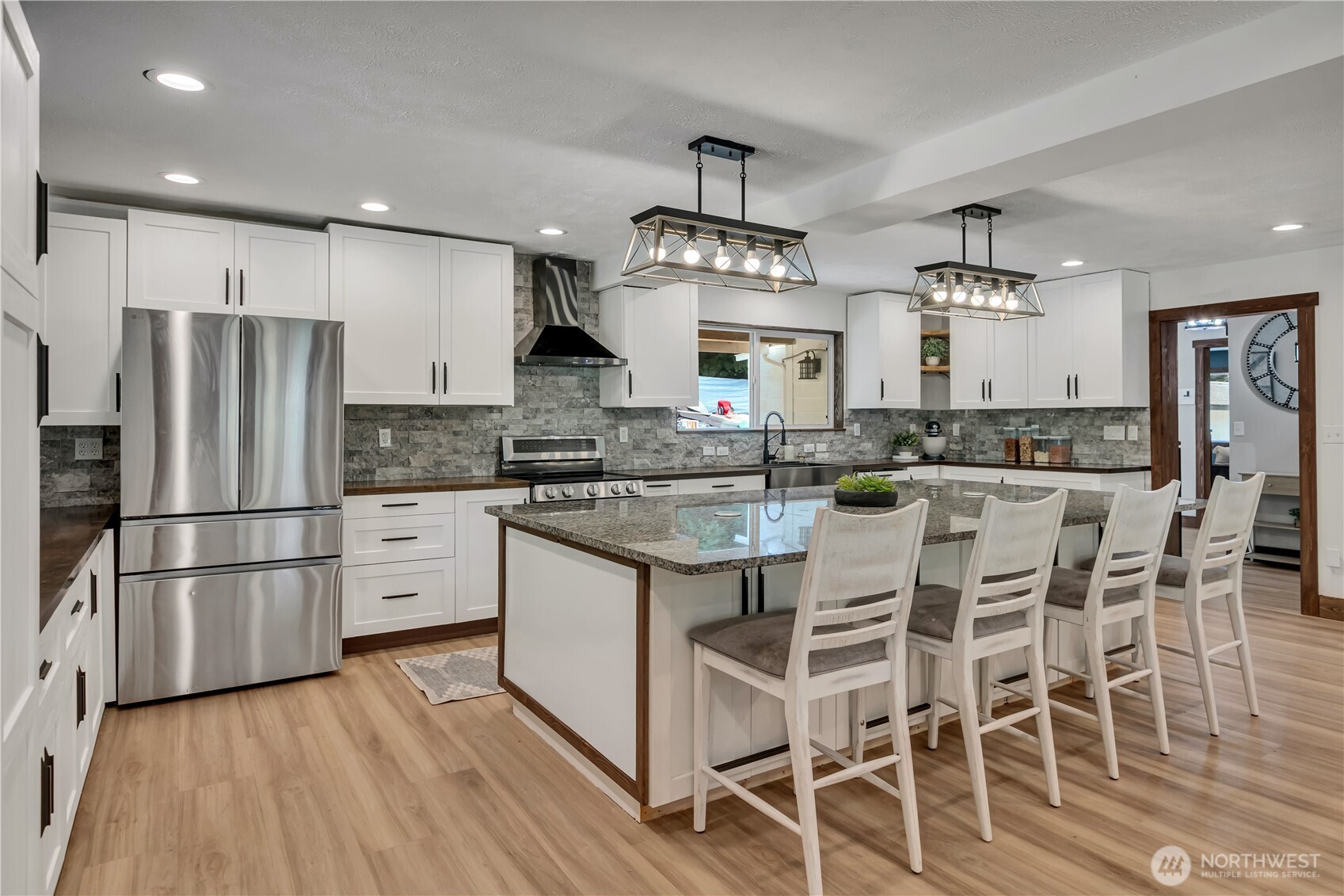 Wilkeson Farmhouse, Nestled on Nearly 5 Private Acres