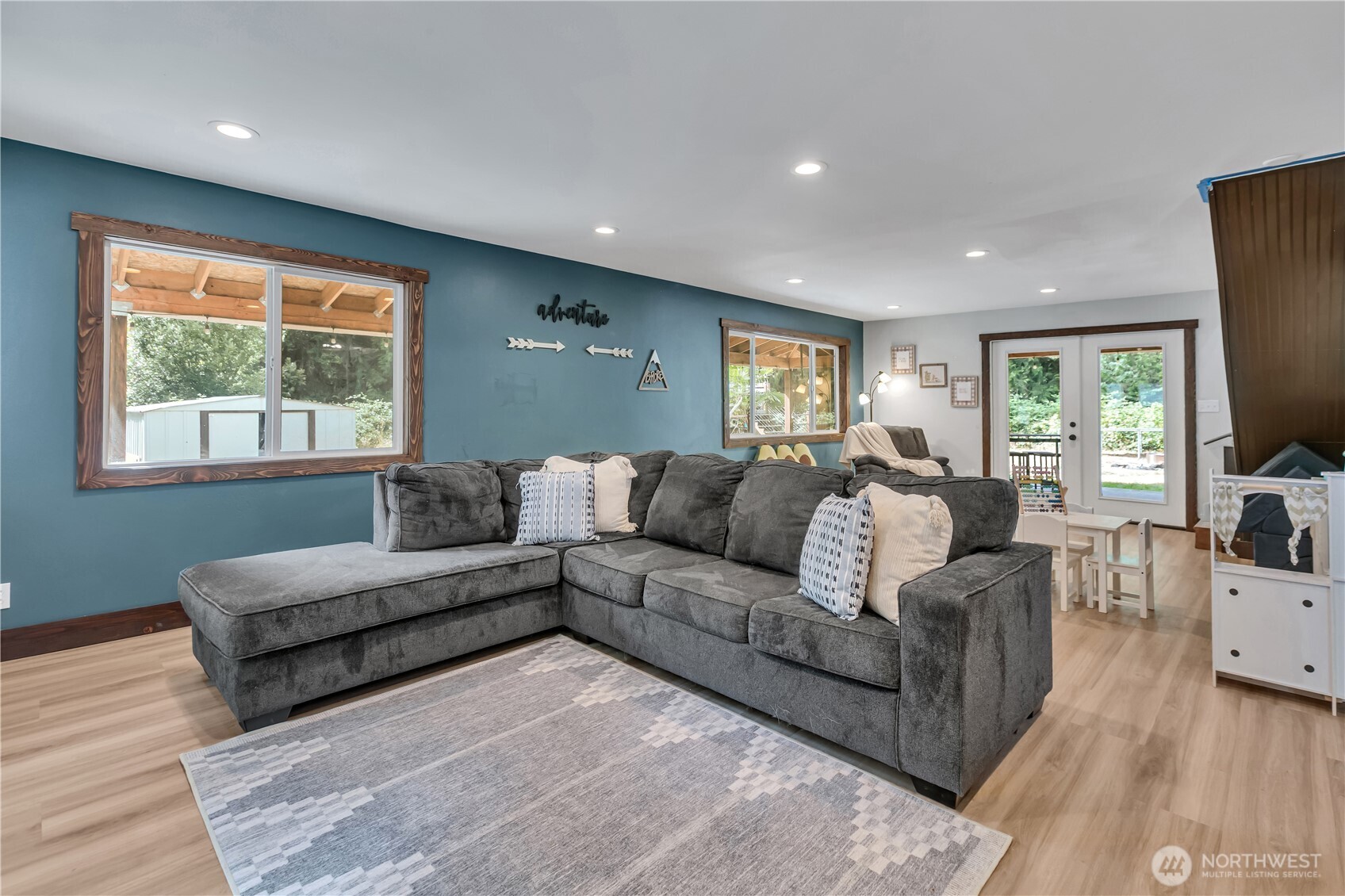 Wilkeson Farmhouse, Nestled on Nearly 5 Private Acres