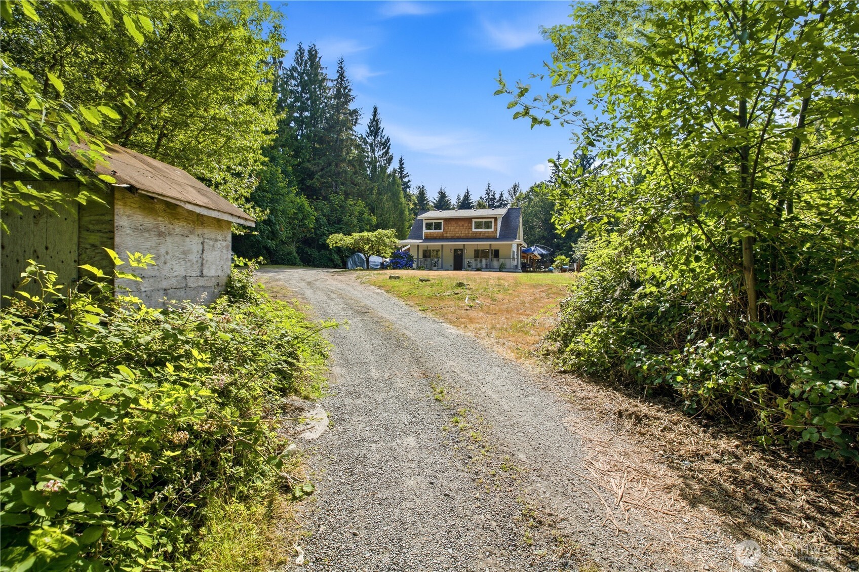 Wilkeson Farmhouse, Nestled on Nearly 5 Private Acres