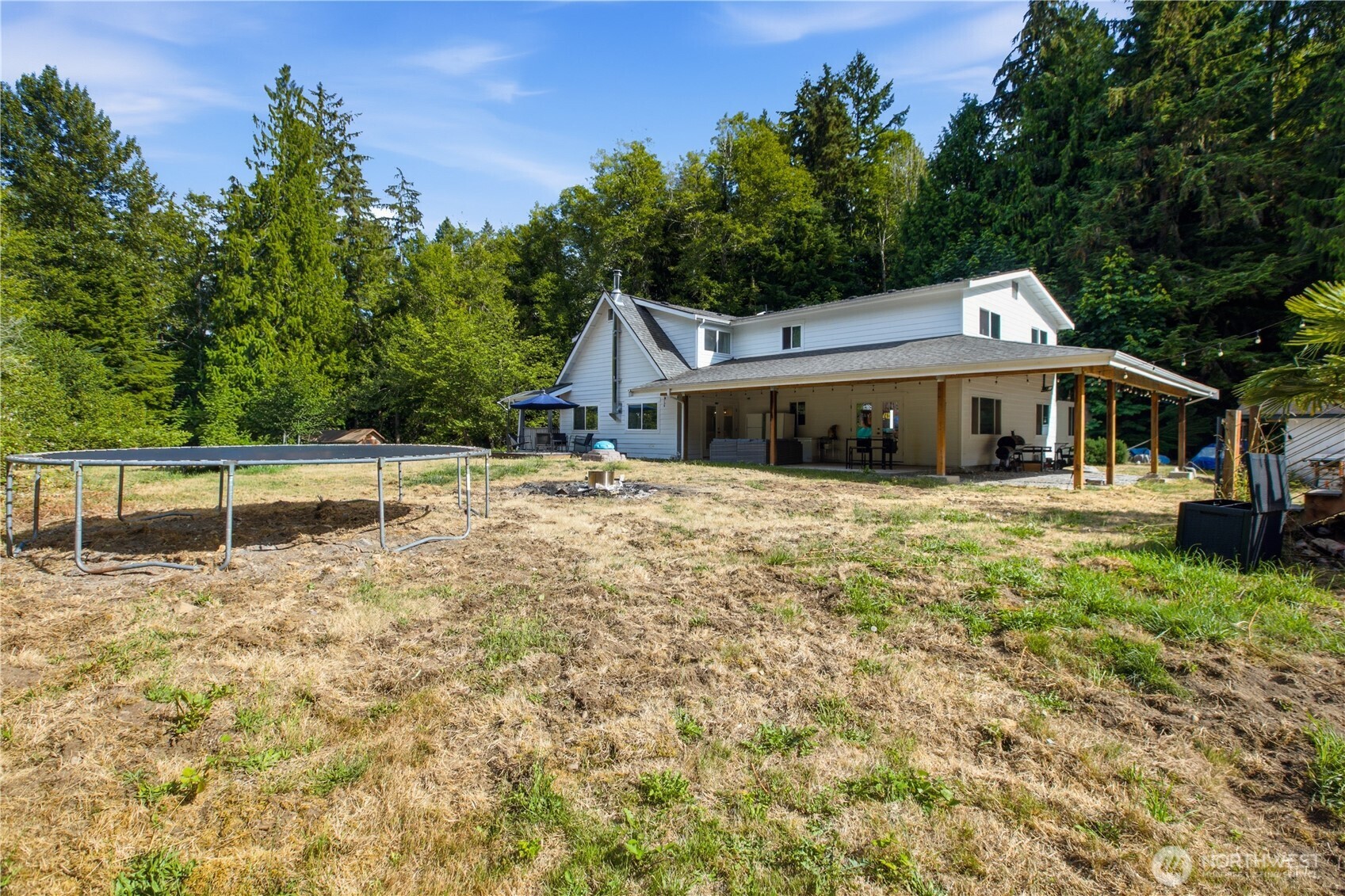 Wilkeson Farmhouse, Nestled on Nearly 5 Private Acres