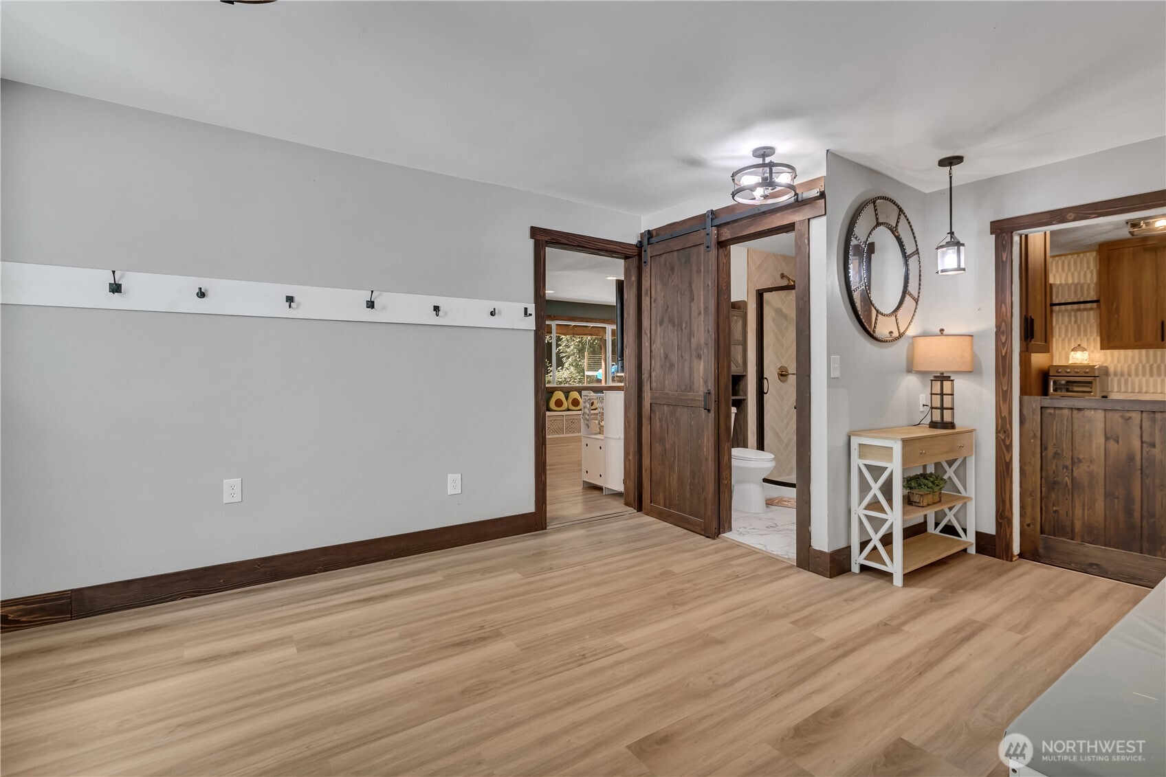 Wilkeson Farmhouse, Nestled on Nearly 5 Private Acres