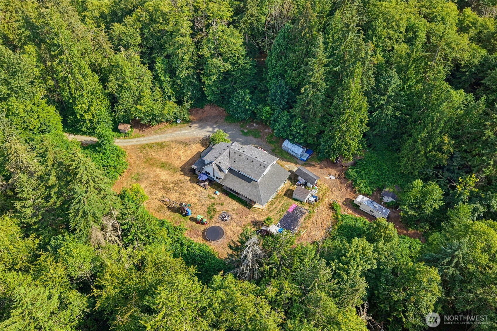 Wilkeson Farmhouse, Nestled on Nearly 5 Private Acres