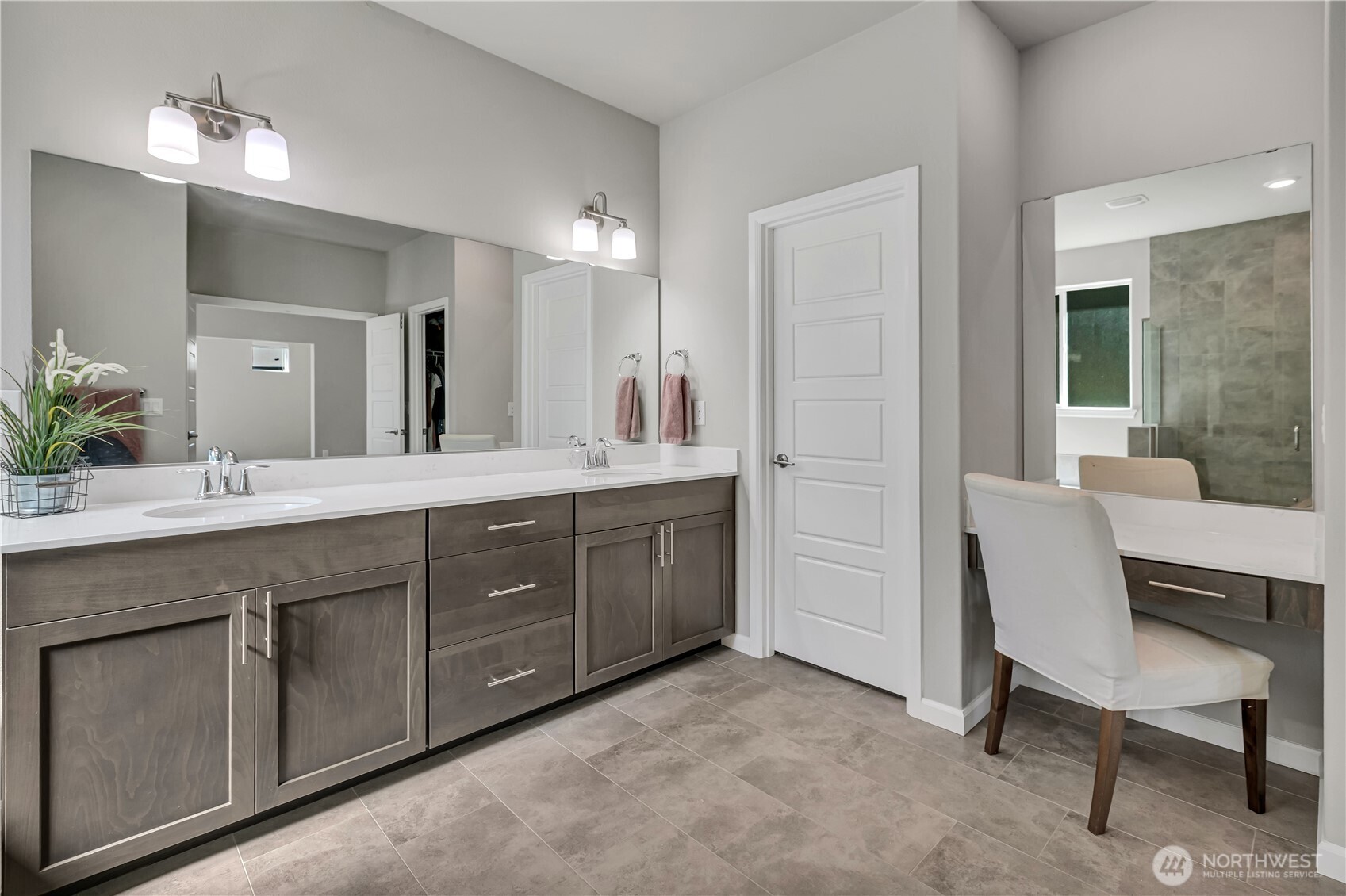 Discover Sunrise Lifestyle at Woodlands
