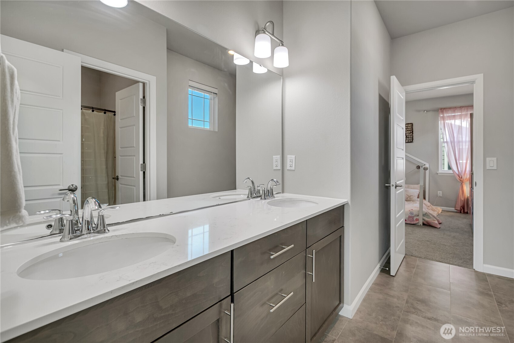 Discover Sunrise Lifestyle at Woodlands